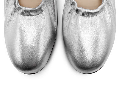 Bailarinas elástica plateadas en piel y tira elástica