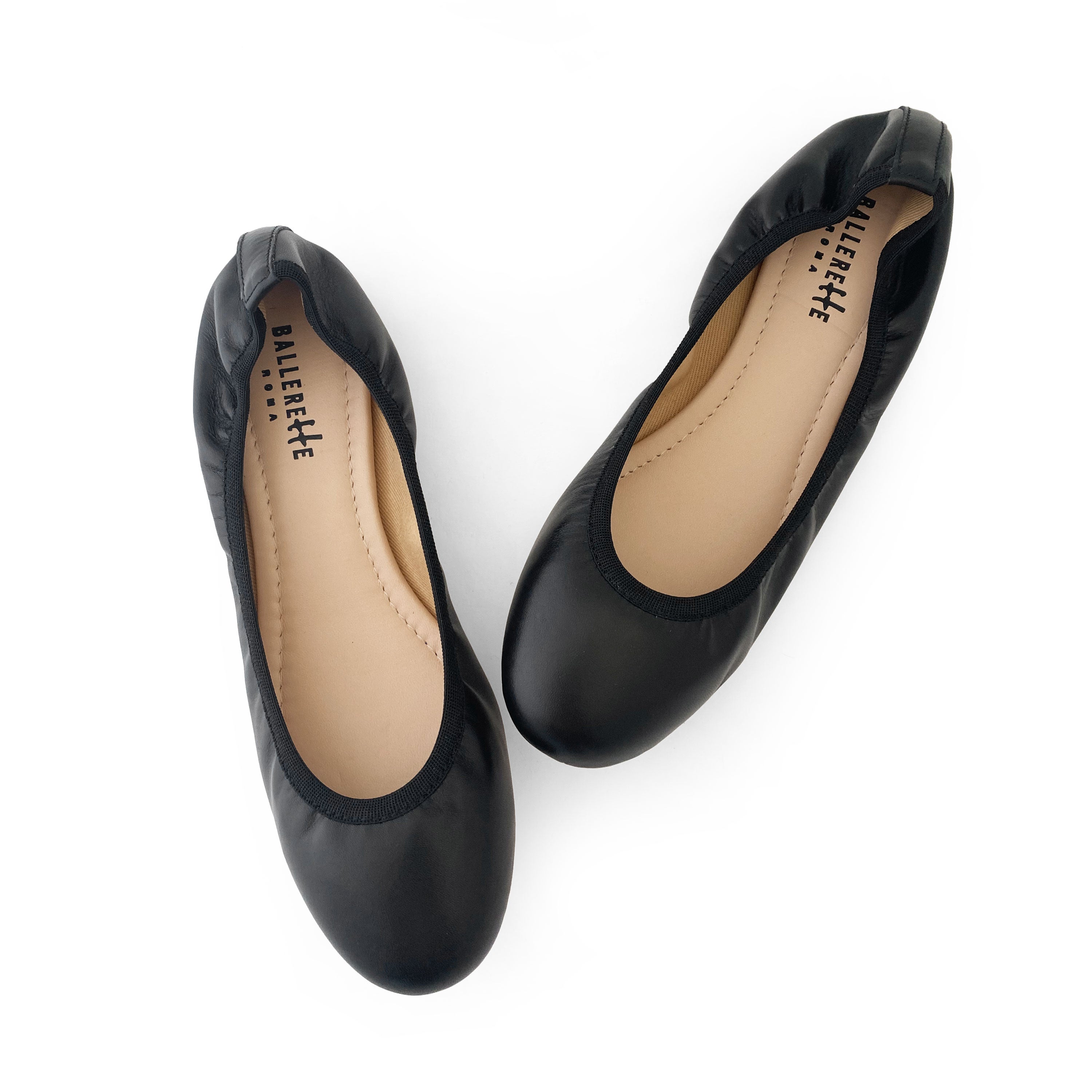 Ballerines à élastique en cuir noir