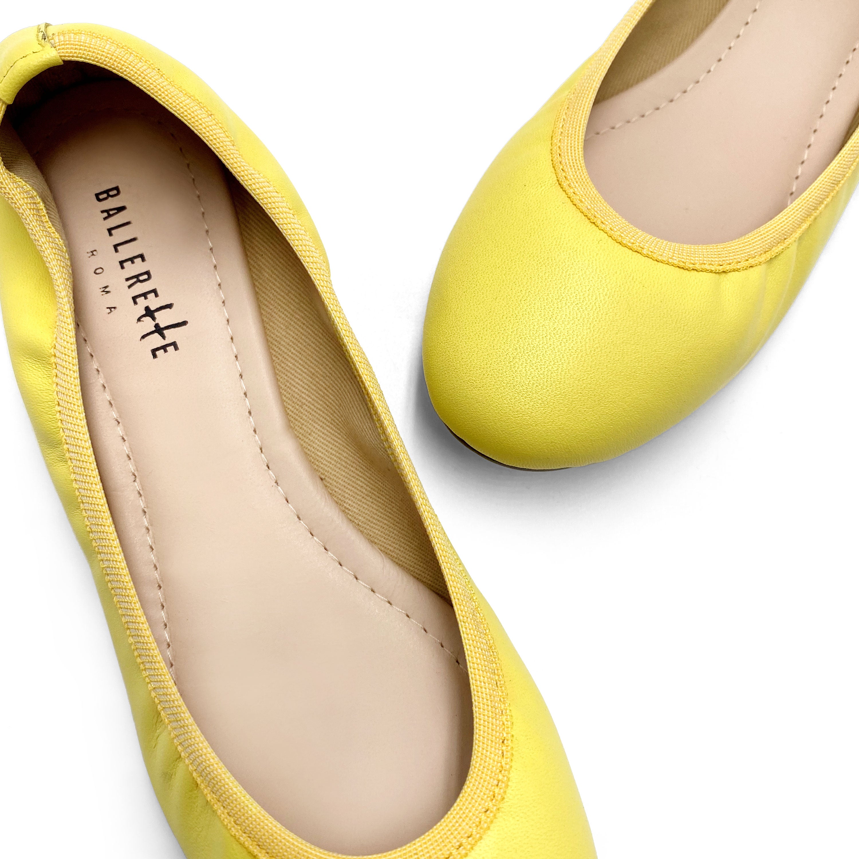 Ballerinas with elastic in lemon yellow leather