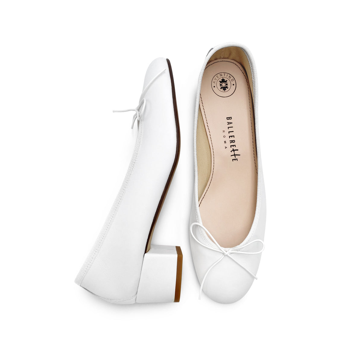Bailarinas en piel blanca con tacón alto