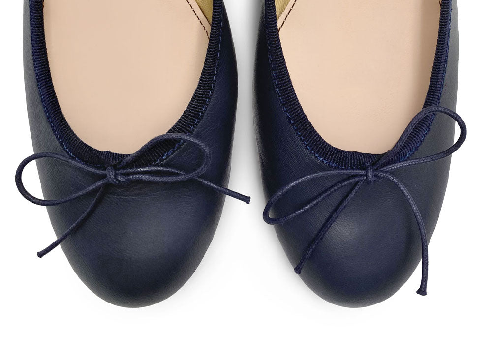 Ballerine in pelle blu con tacco alto
