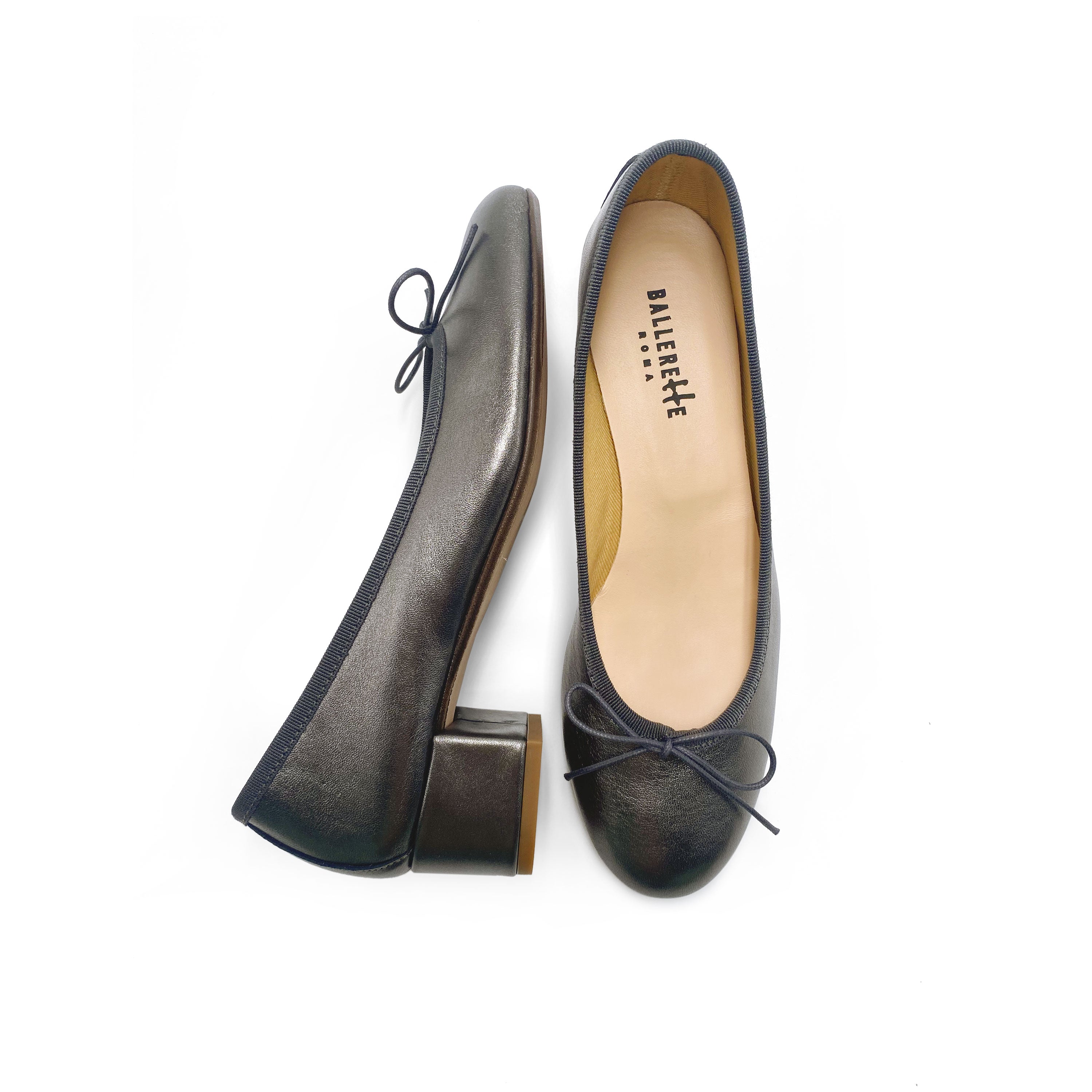 Iron grey laminated leather ballet flat with heel