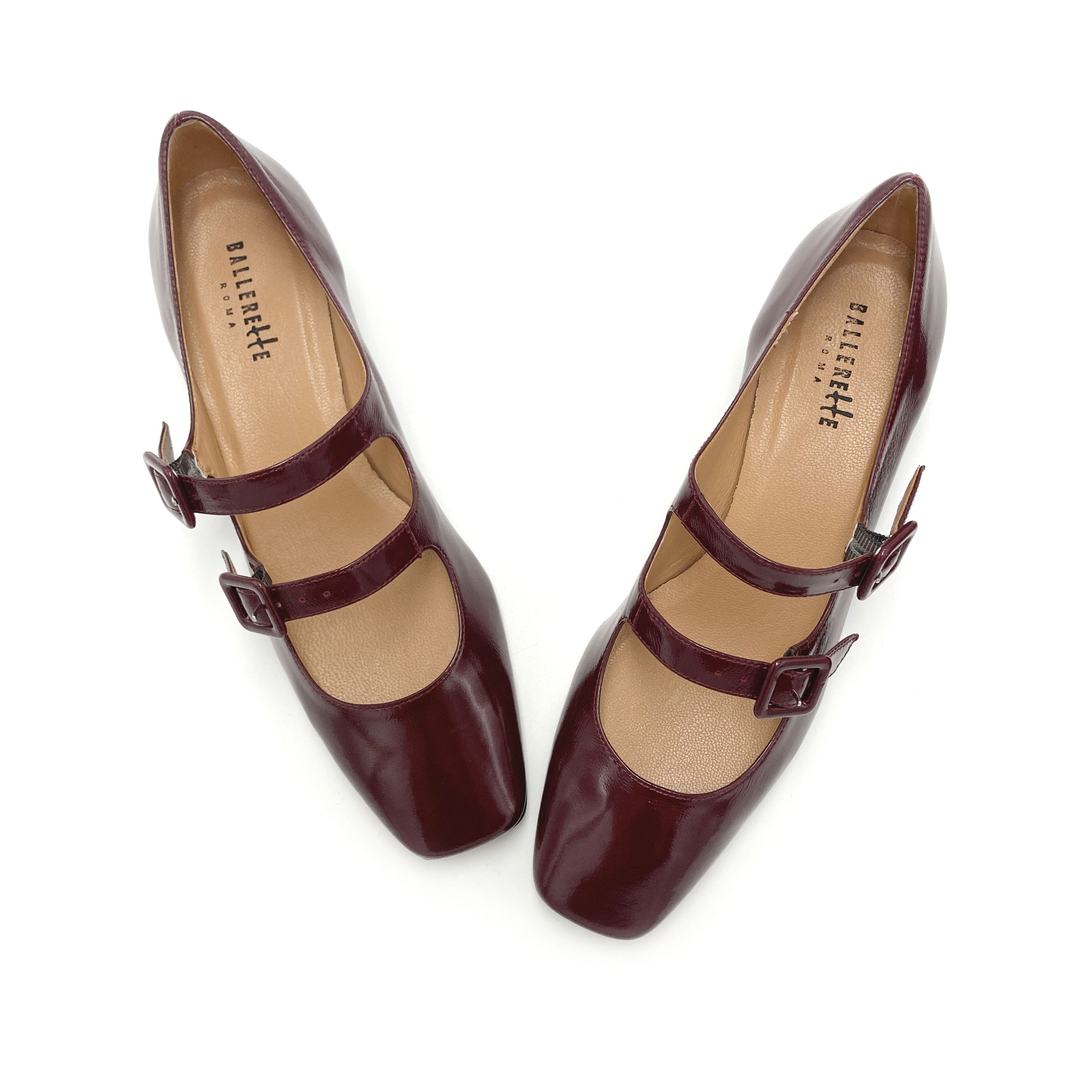 Shiny burgundy Mary Jane ballet flats with heel and square toe