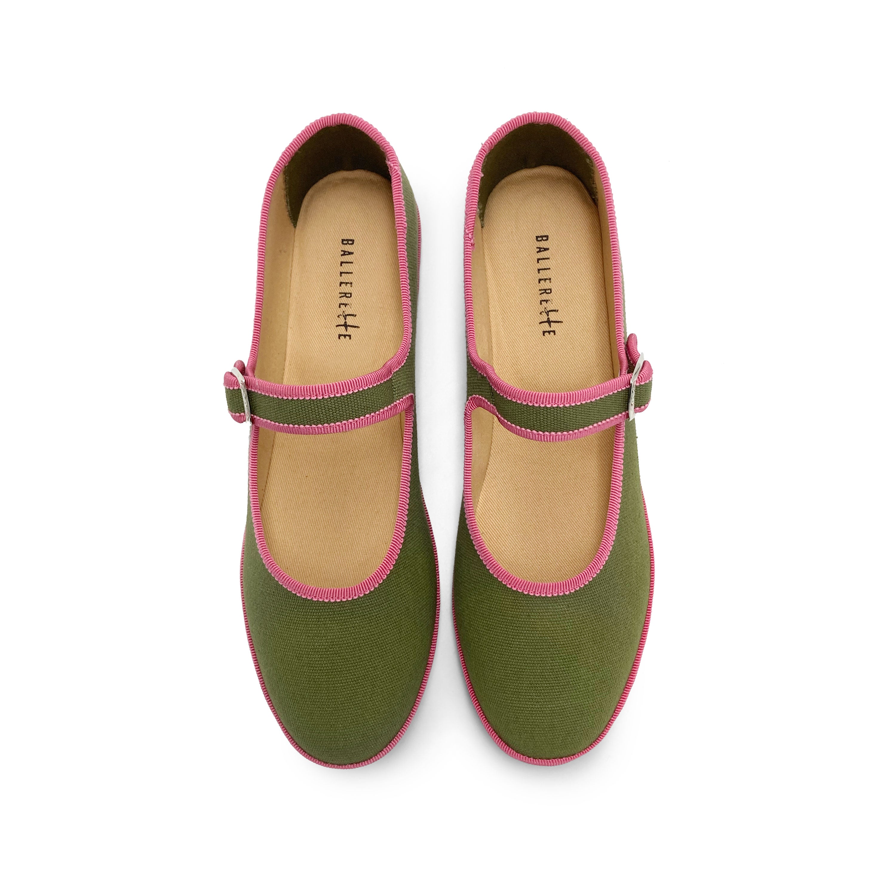 Ballerines friulane Mary Jane en coton vert olive avec détails rose pivoine