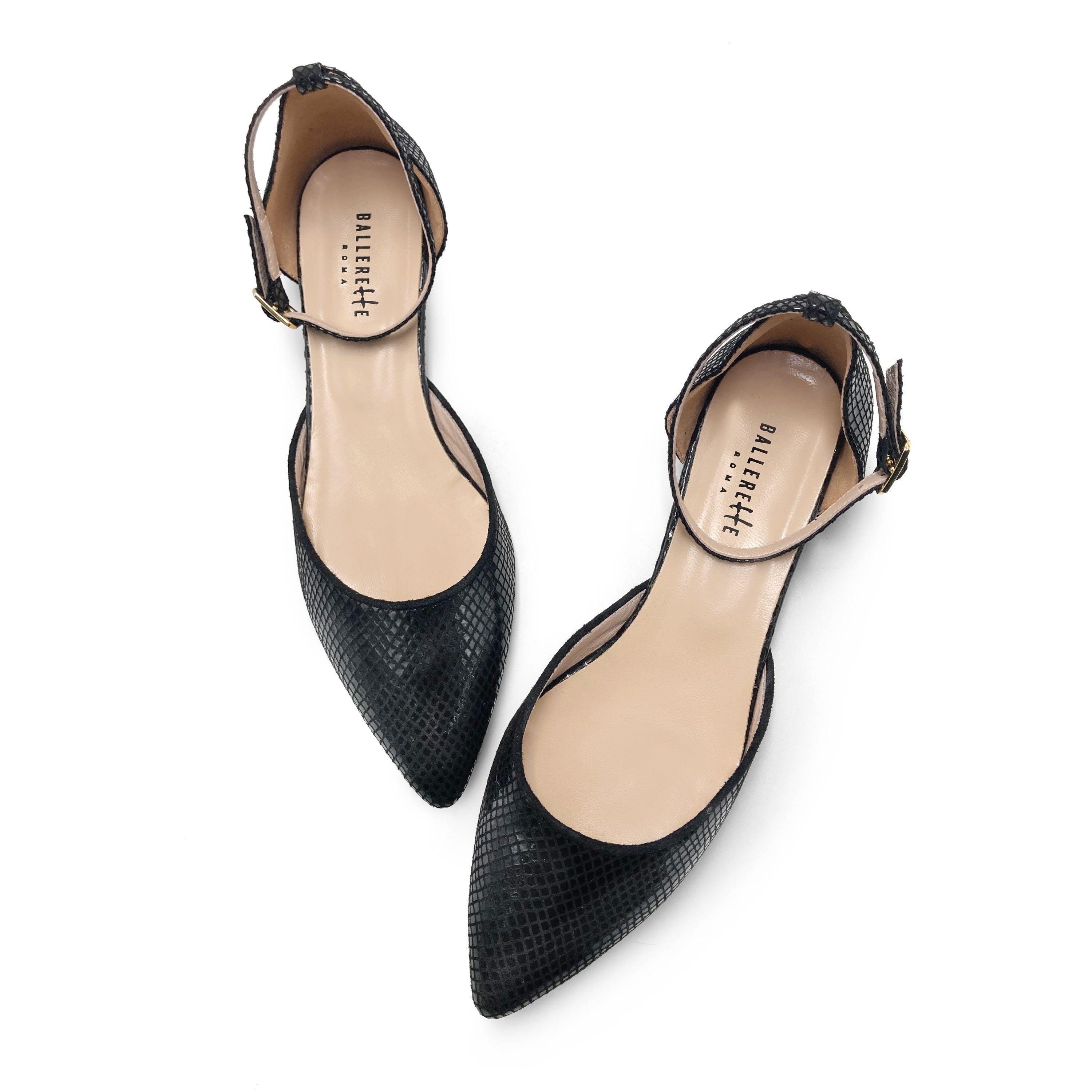 Mules d'été noires en daim laminé à imprimé animalier avec bride de cheville