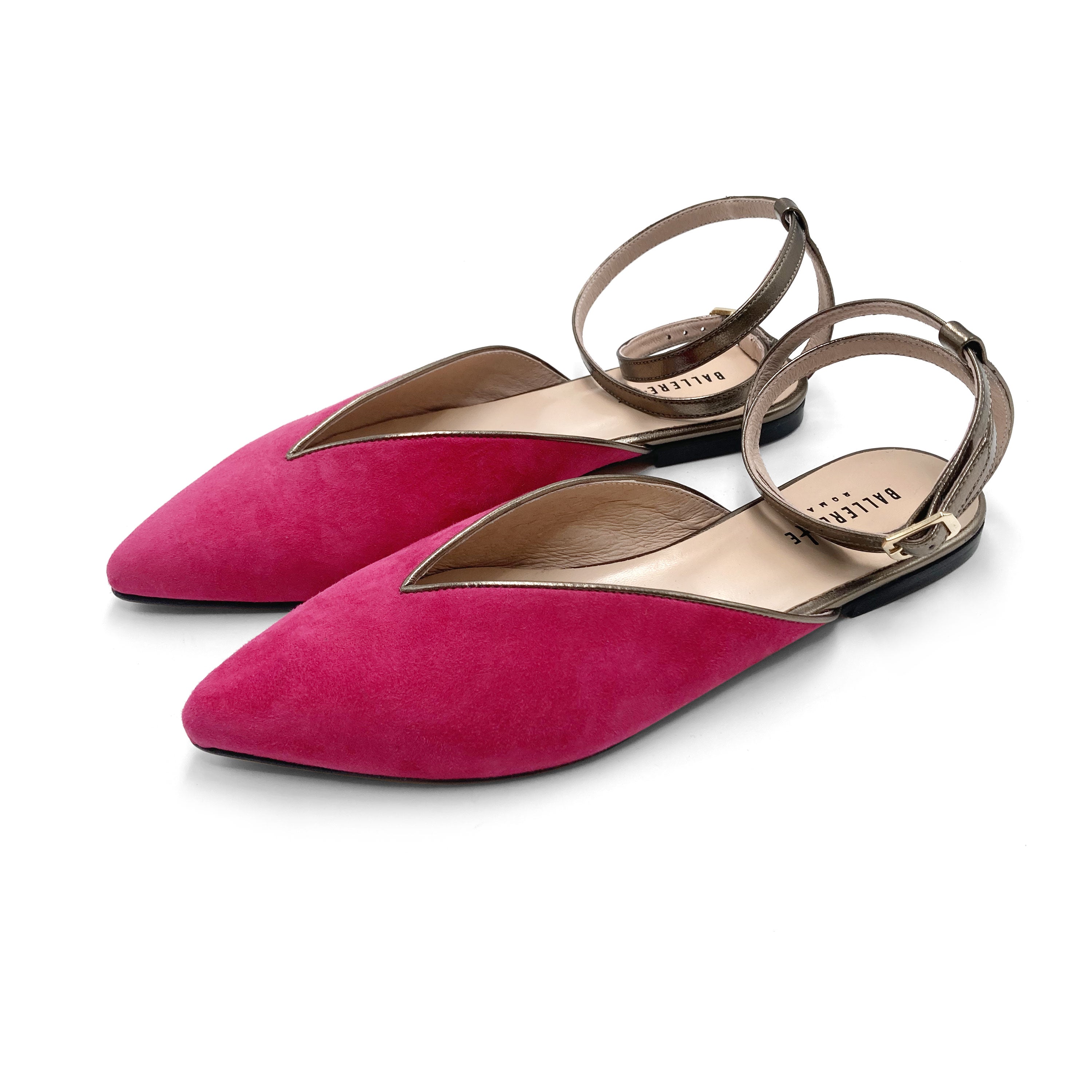 Scarpe mule estive in camoscio fucsia con laccio canna di fucile alla caviglia