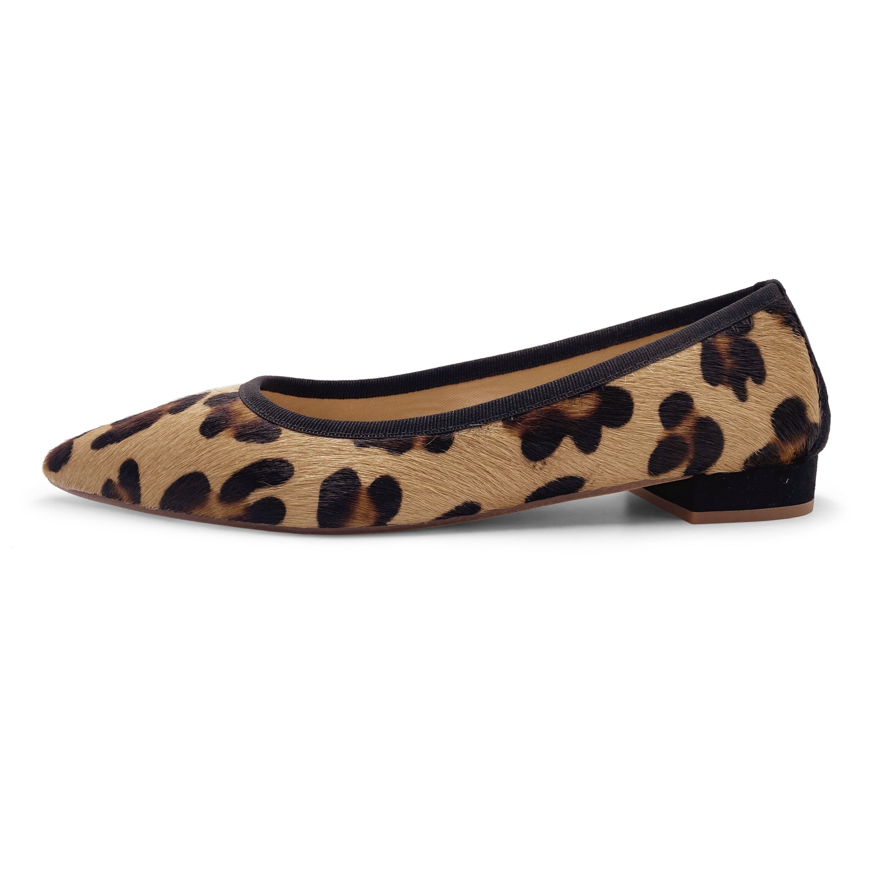 Ballerines pointues en peau de poney tacheté