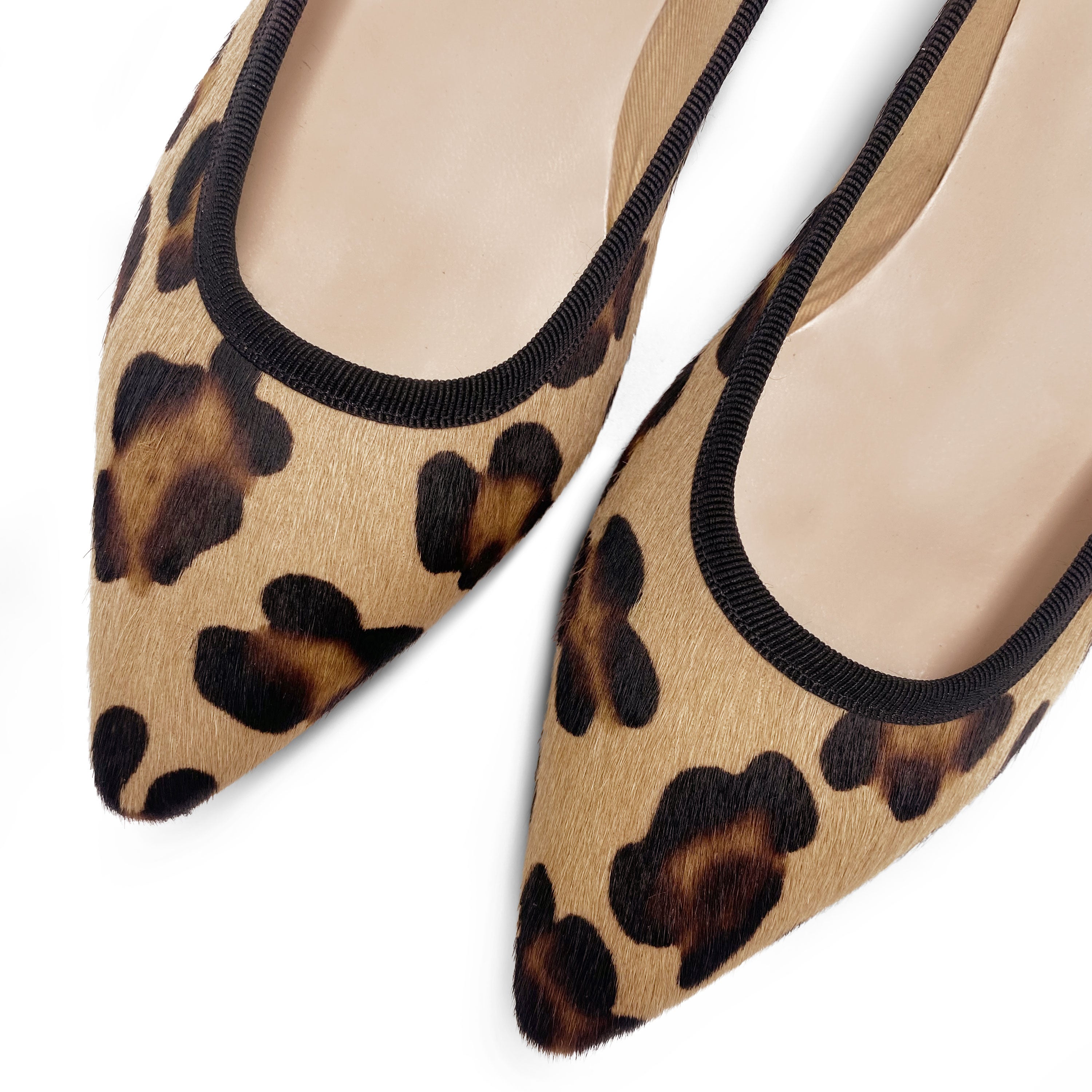 Ballerines pointues en peau de poney tacheté