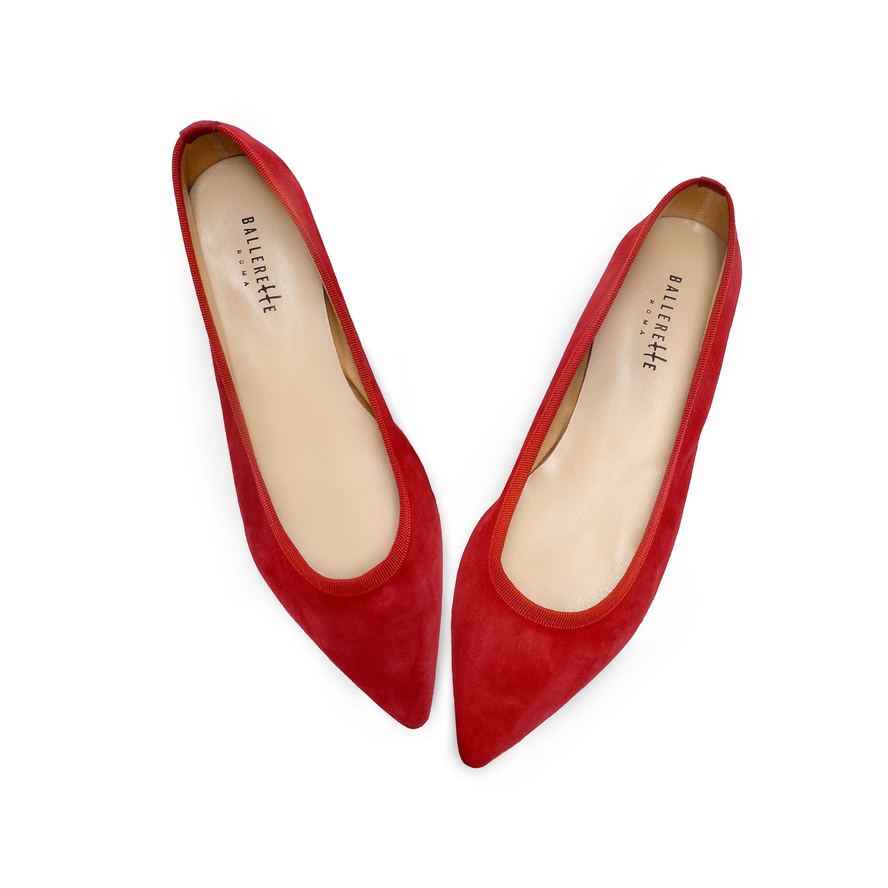 Ballerines pointues en daim rouge