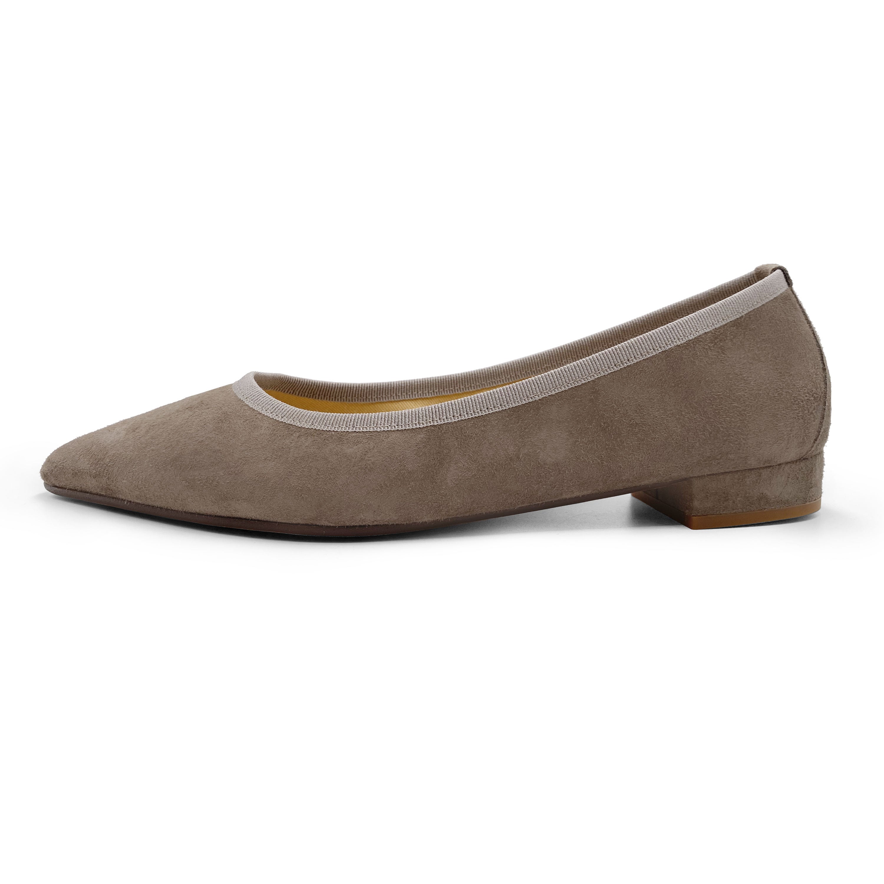 Ballerines pointues en daim taupe