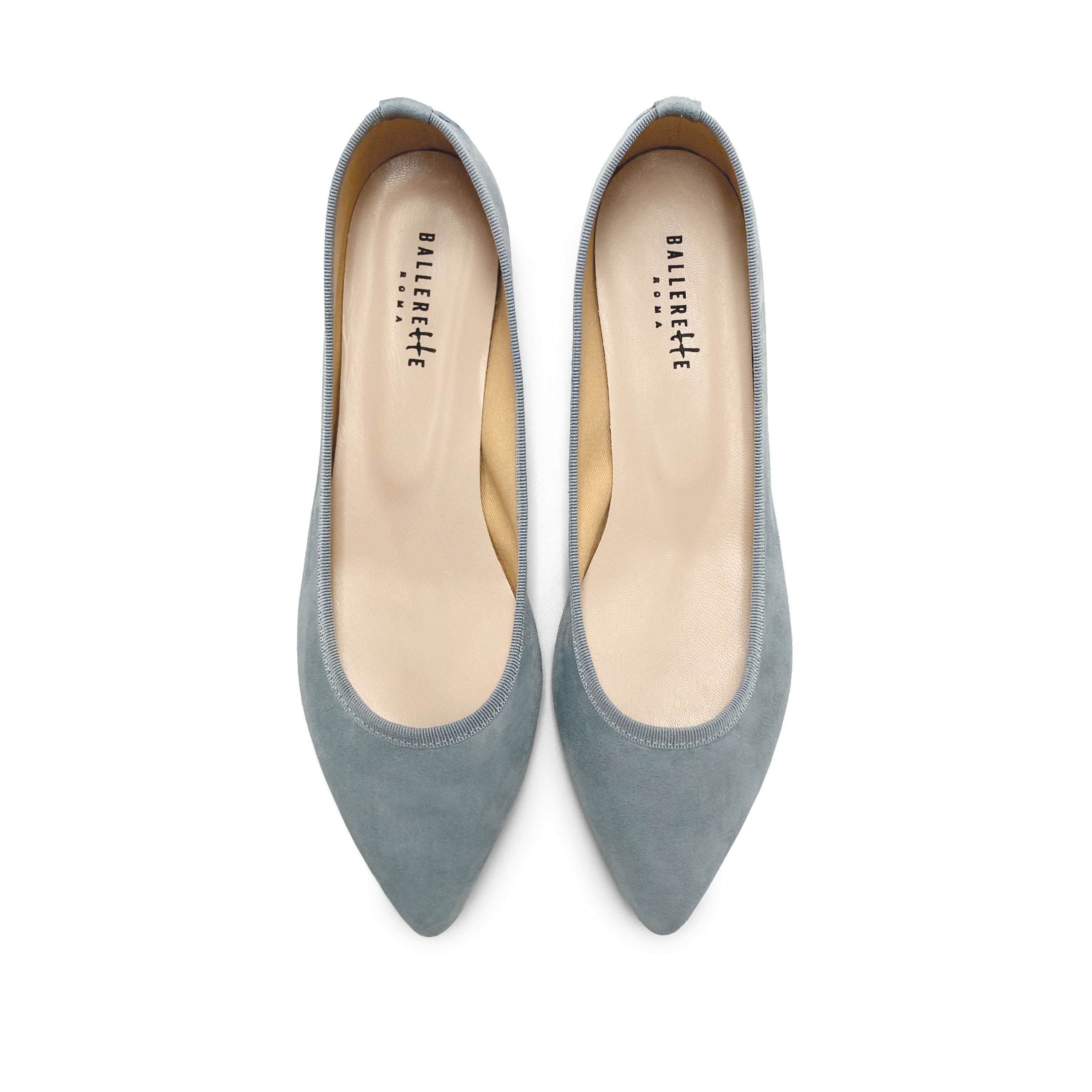 Himmelblaue Ballerinas aus Wildleder mit spitzer Spitze