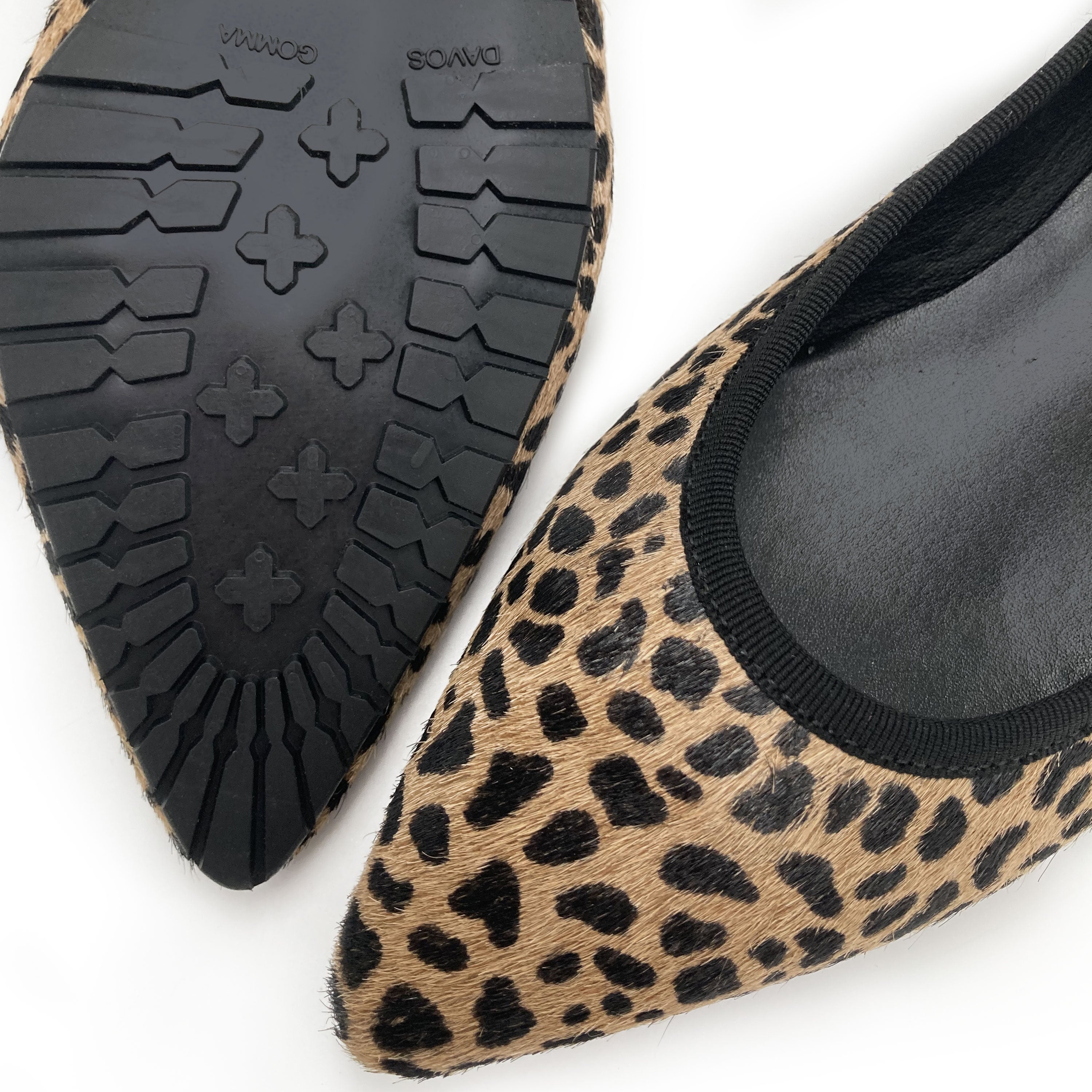Spitze Ballerinas mit Animal-Print aus geflecktem Ponyfell
