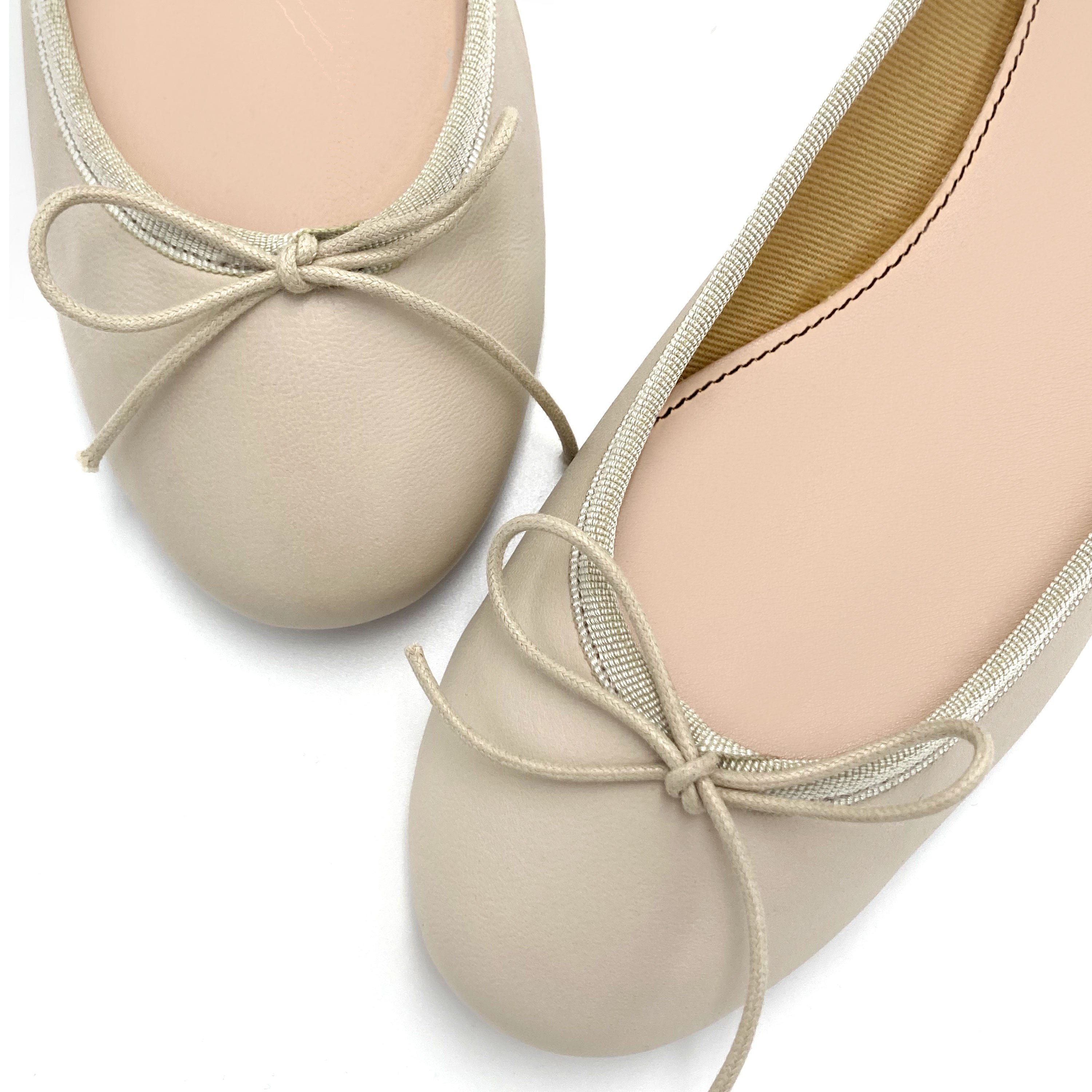 Bailarinas de piel beige
