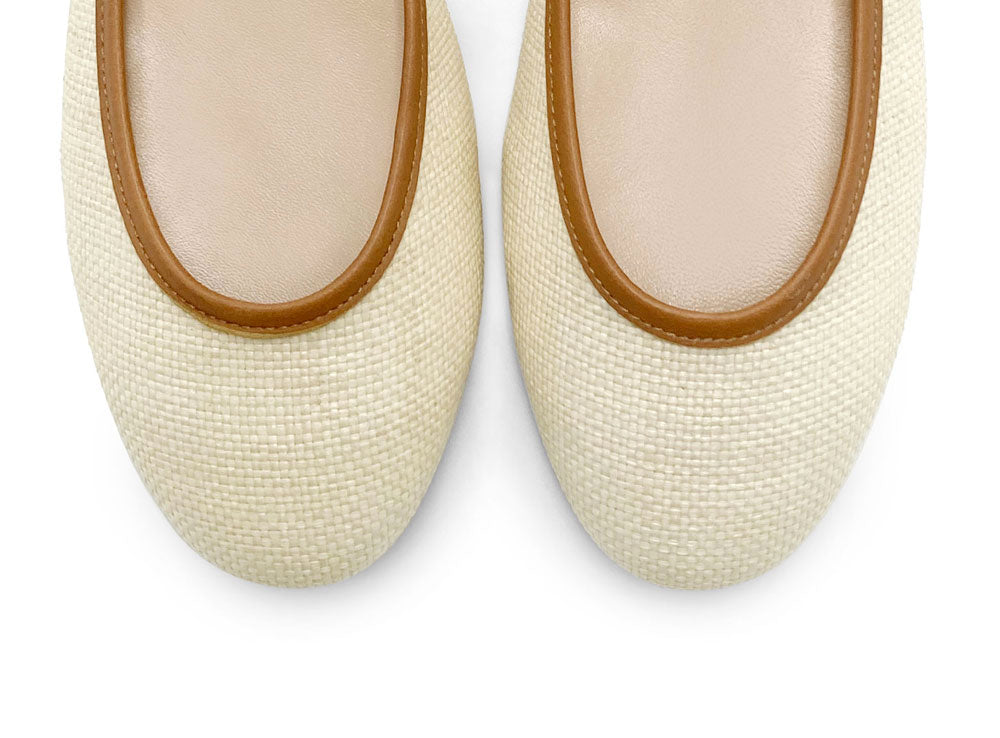 Beige summer raffia ballet flats