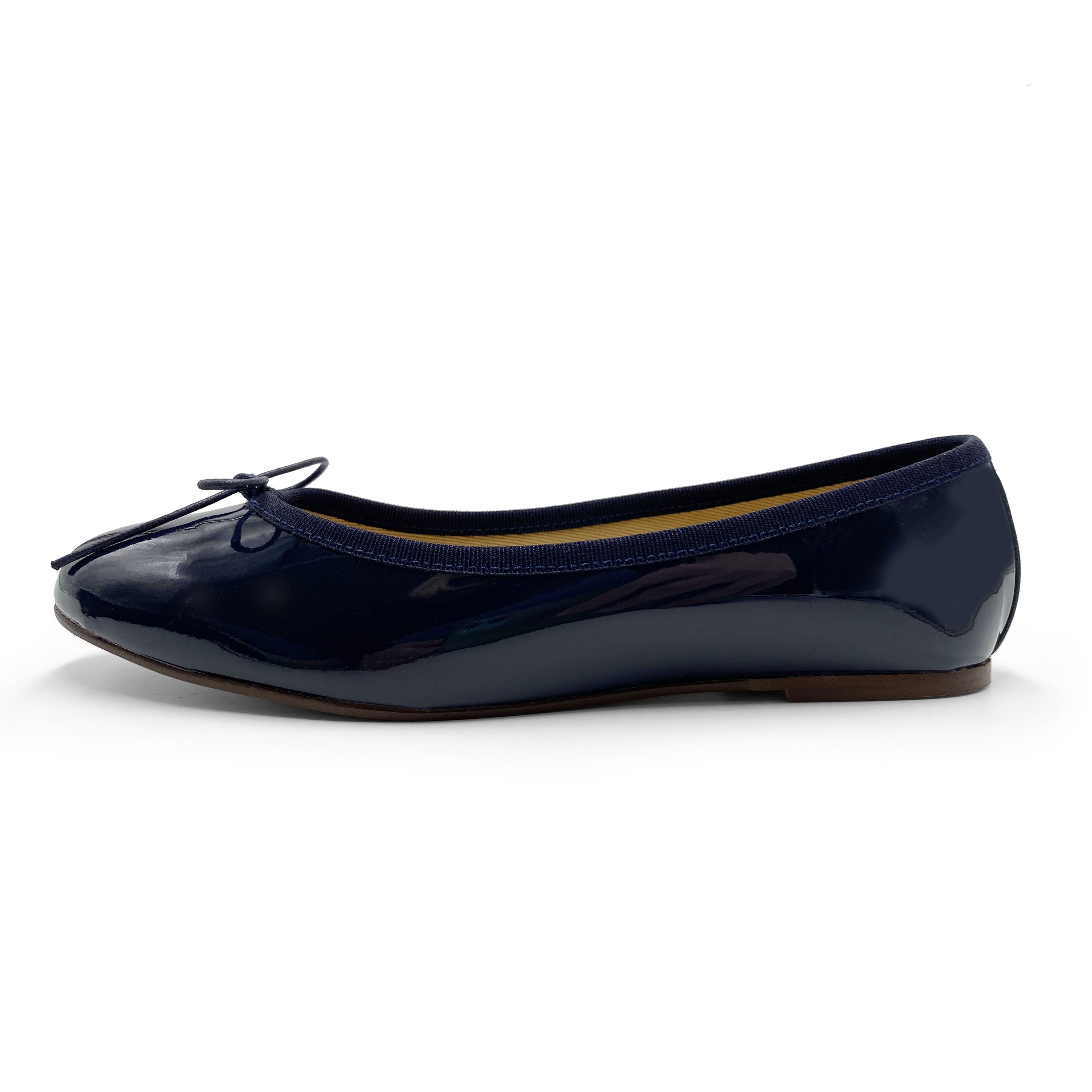 Ballerines en cuir verni bleu