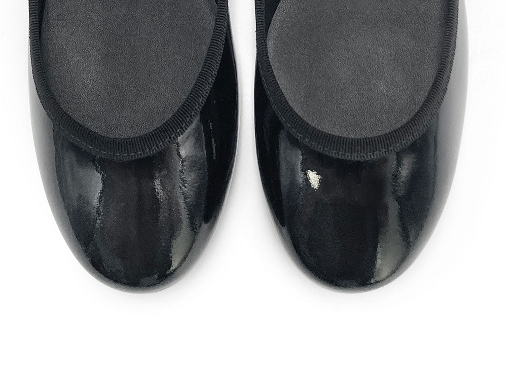 Ballerines vernies noires à bride bijou