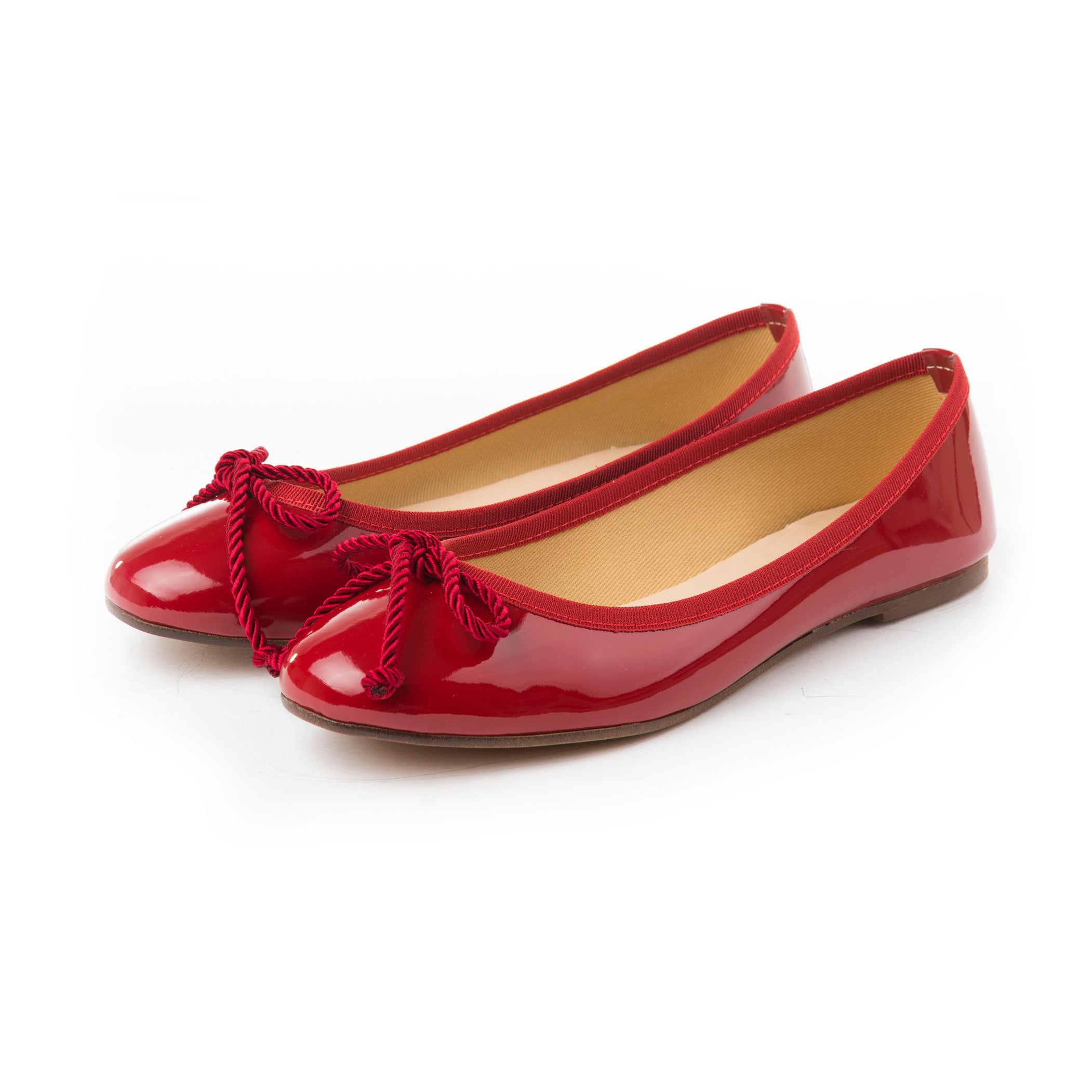 Ballerine rosse in vernice con fiocchetto in cordone