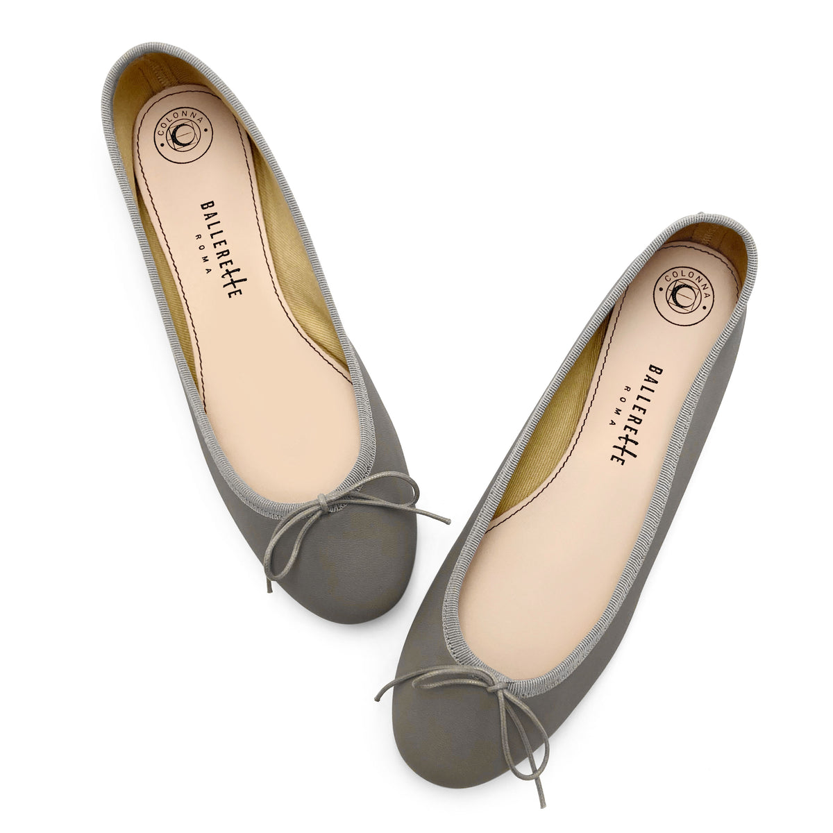Ballerines en cuir taupe