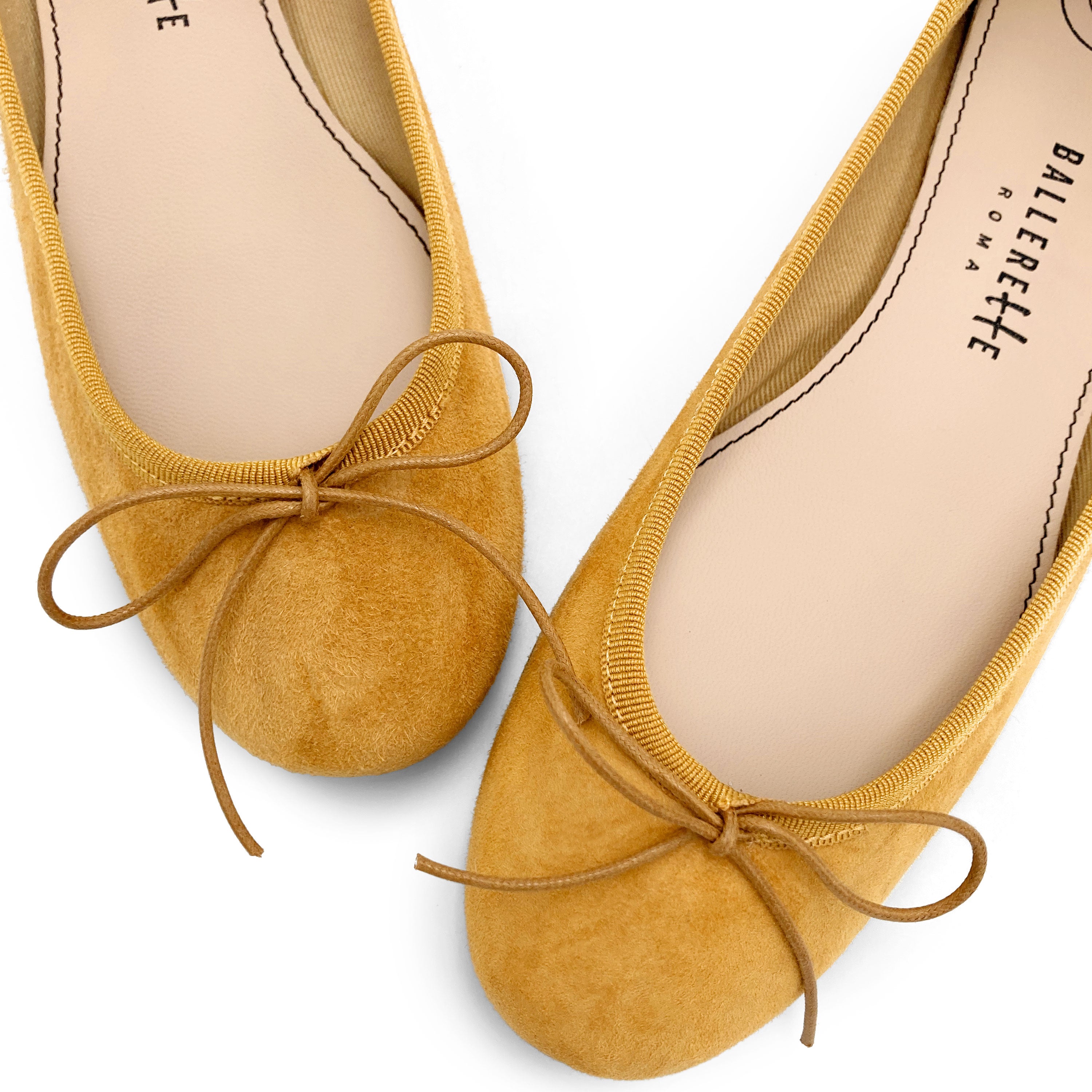 Bailarinas de ante amarillo mostaza