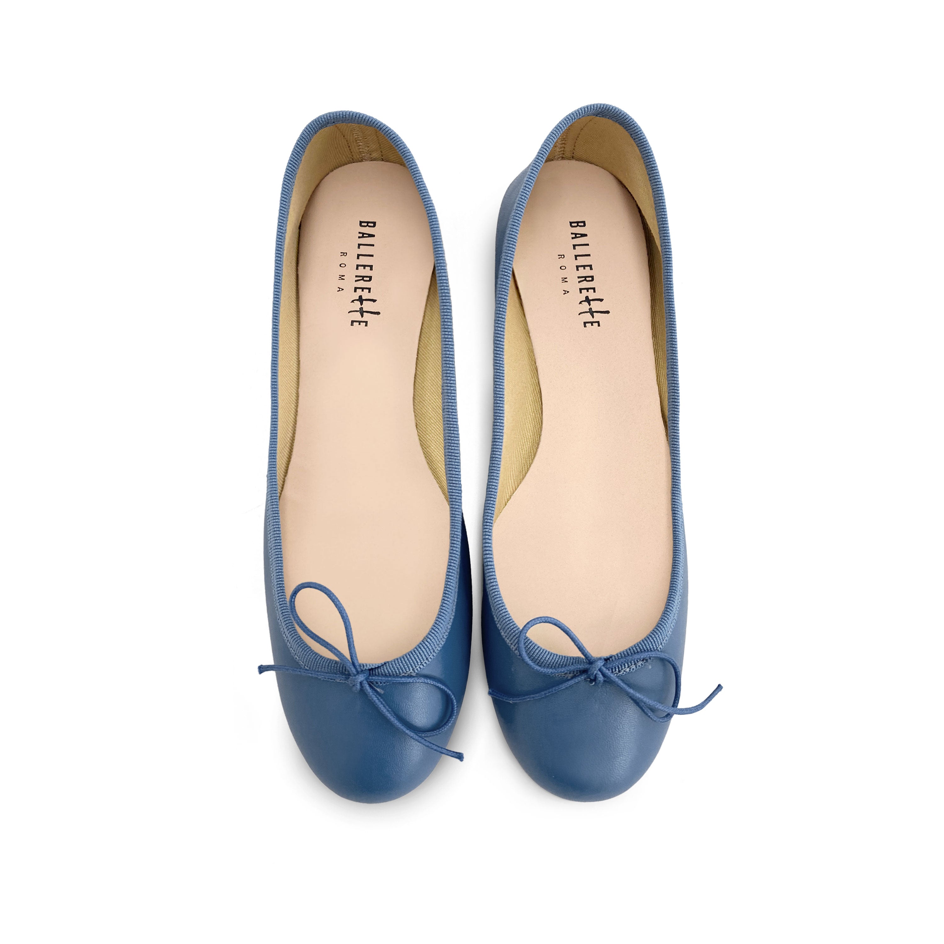 Ballerines en cuir indigo