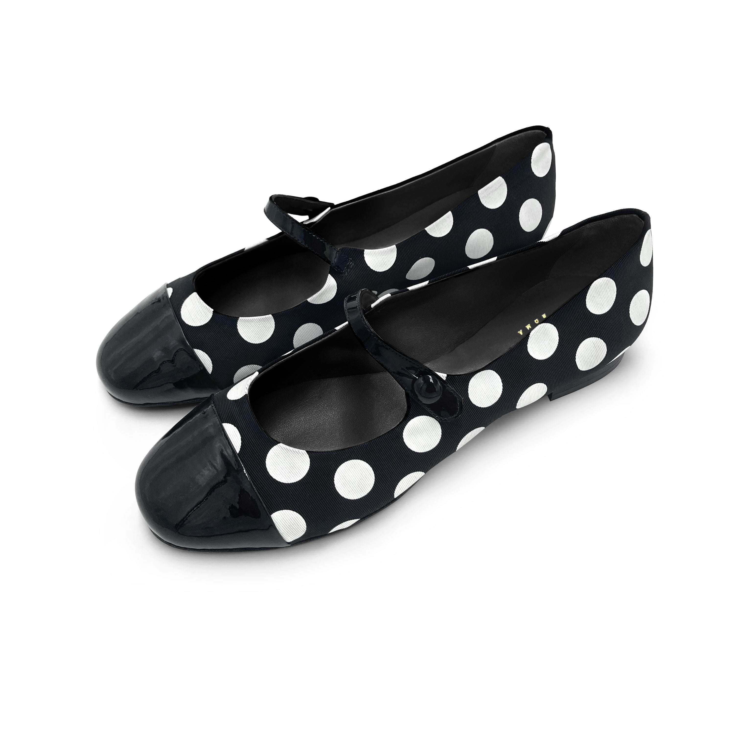 Bailarinas Mary Jane de tela con lunares blancos y negros