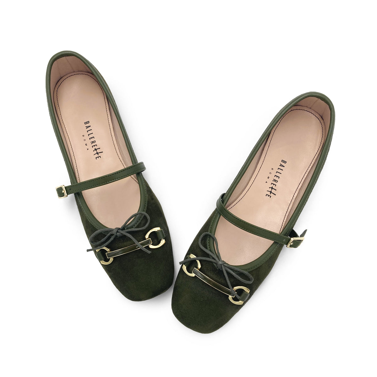 Grüne Veloursleder-Mary-Jane-Ballerinas mit Metallschließe