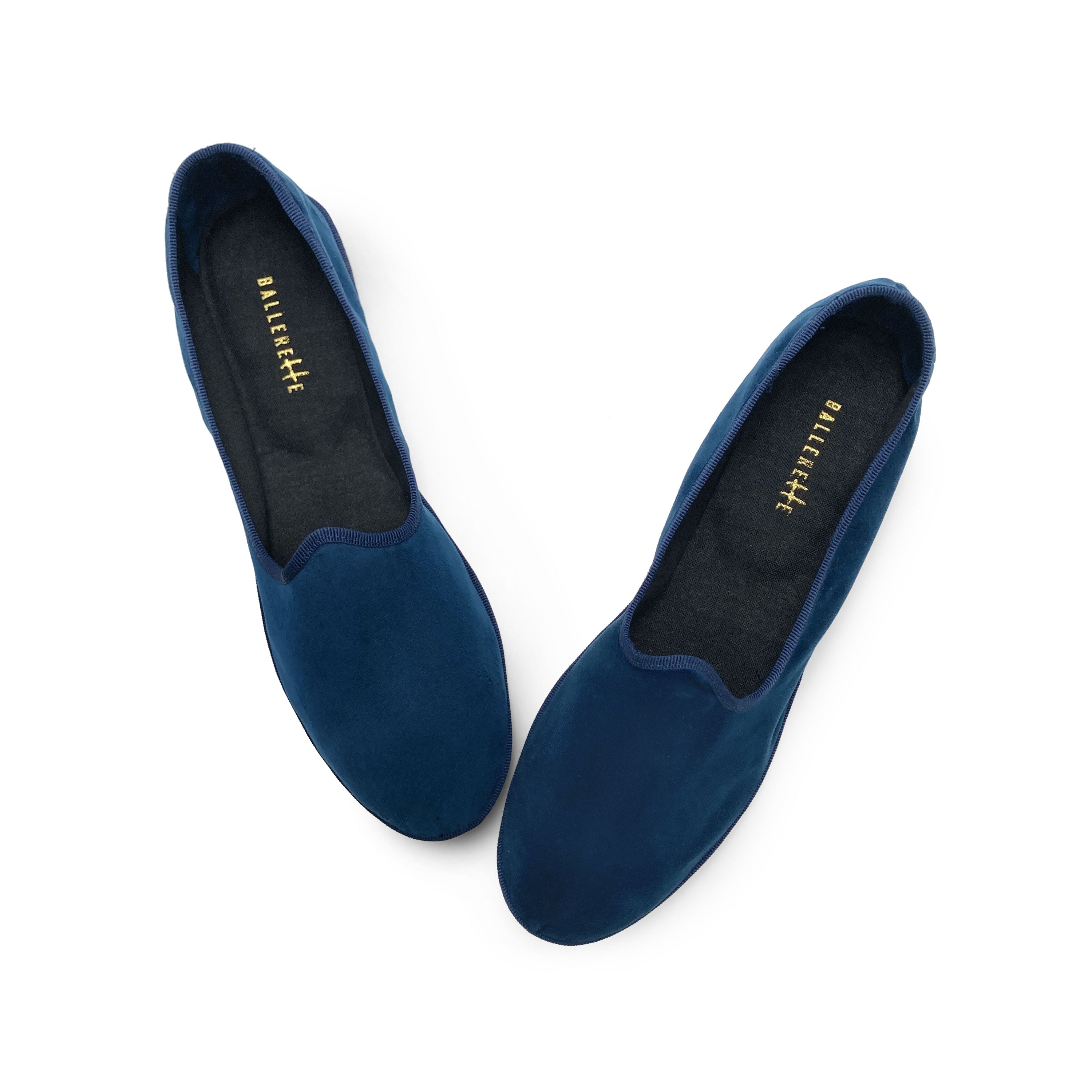 Friulane venecianas de mujer en terciopelo azul