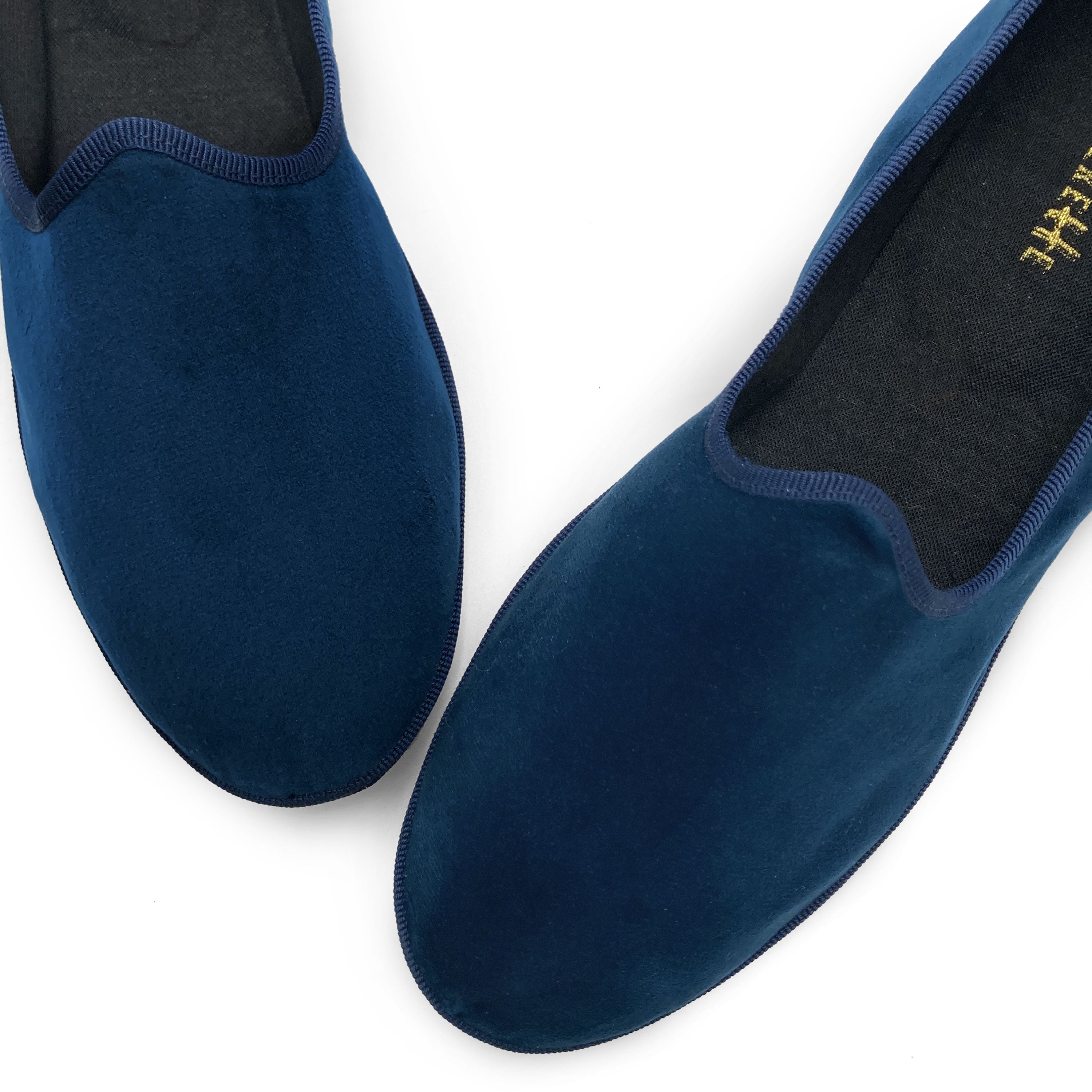 Friulane venecianas de mujer en terciopelo azul