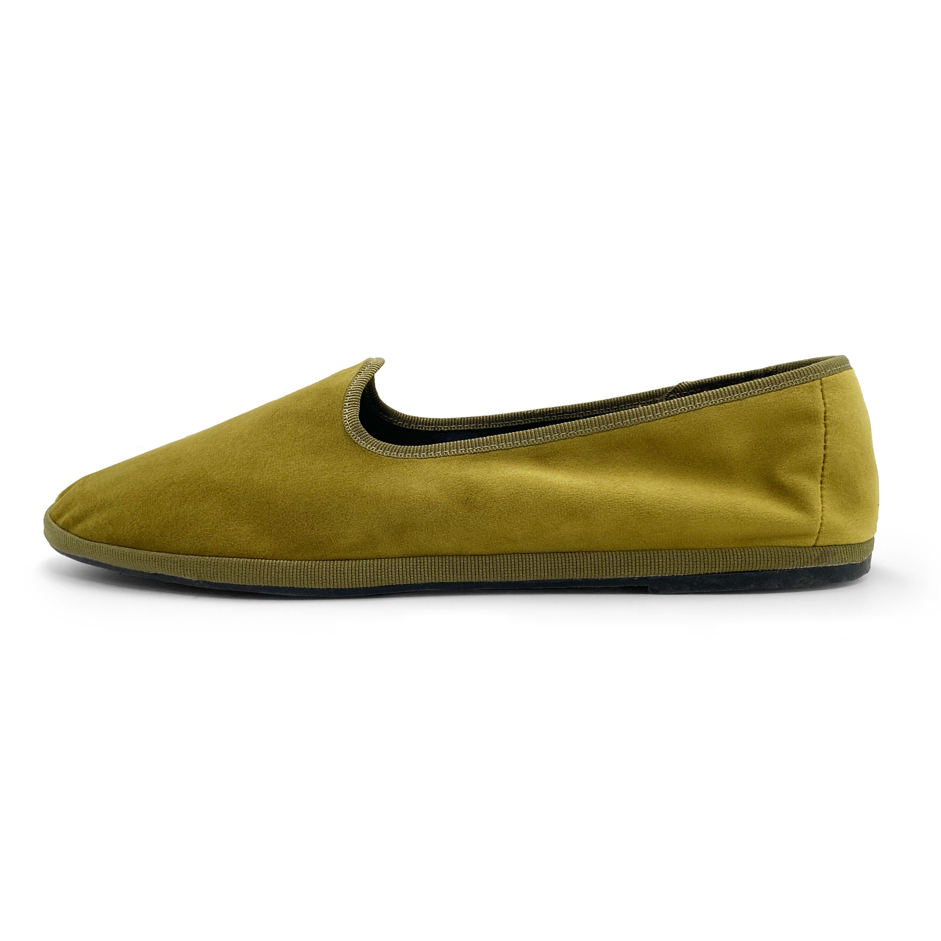 Frioulanes en velours jaune moutarde