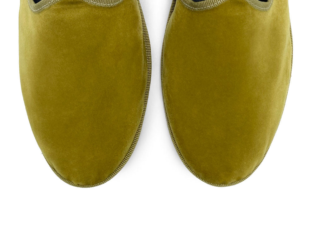 Frioulanes en velours jaune moutarde