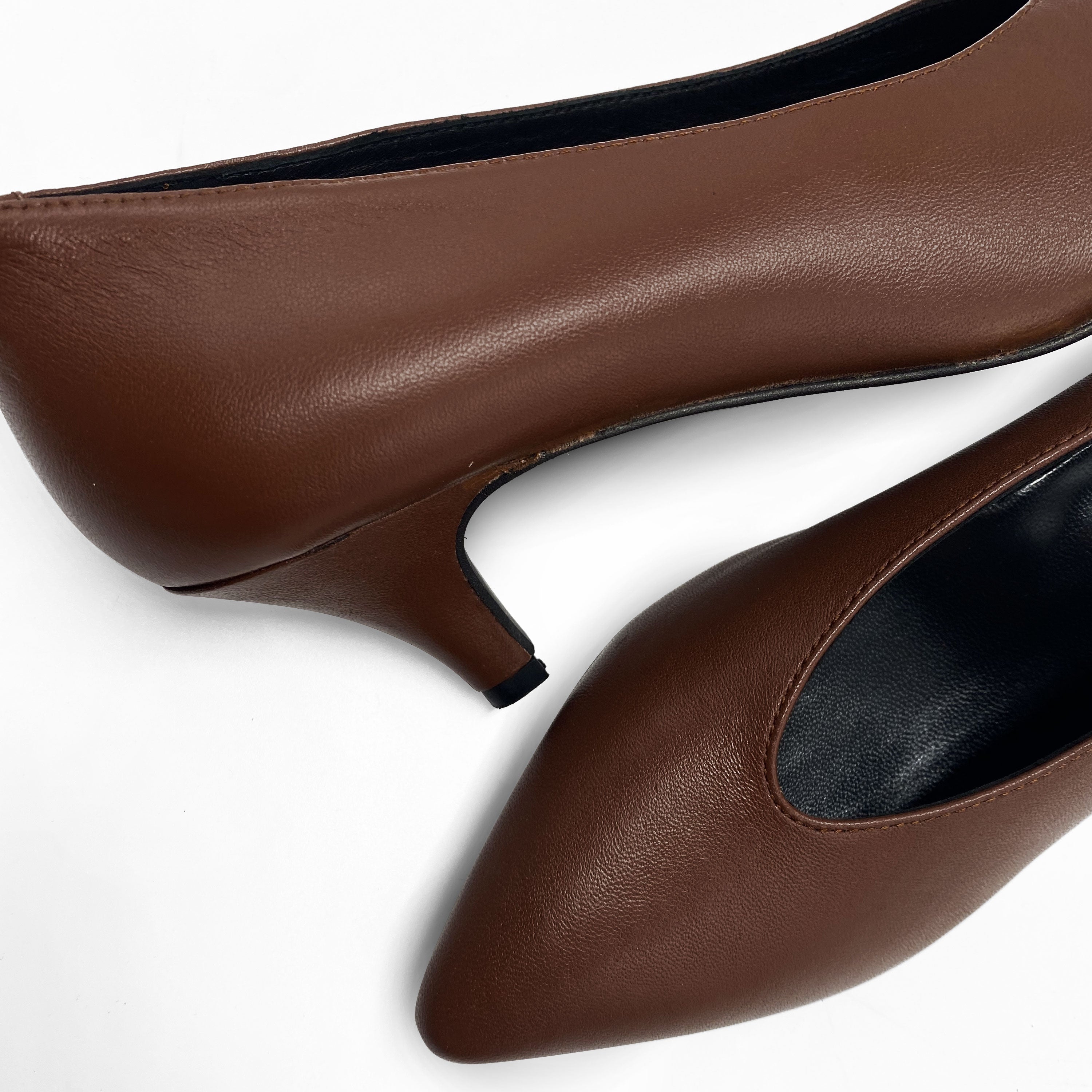 Chocolate brown leather V-cut décolleté