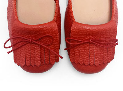 Mocassins femme en cuir rouge à franges