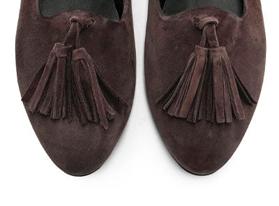 Mocassins femme en daim marron foncé à pompons