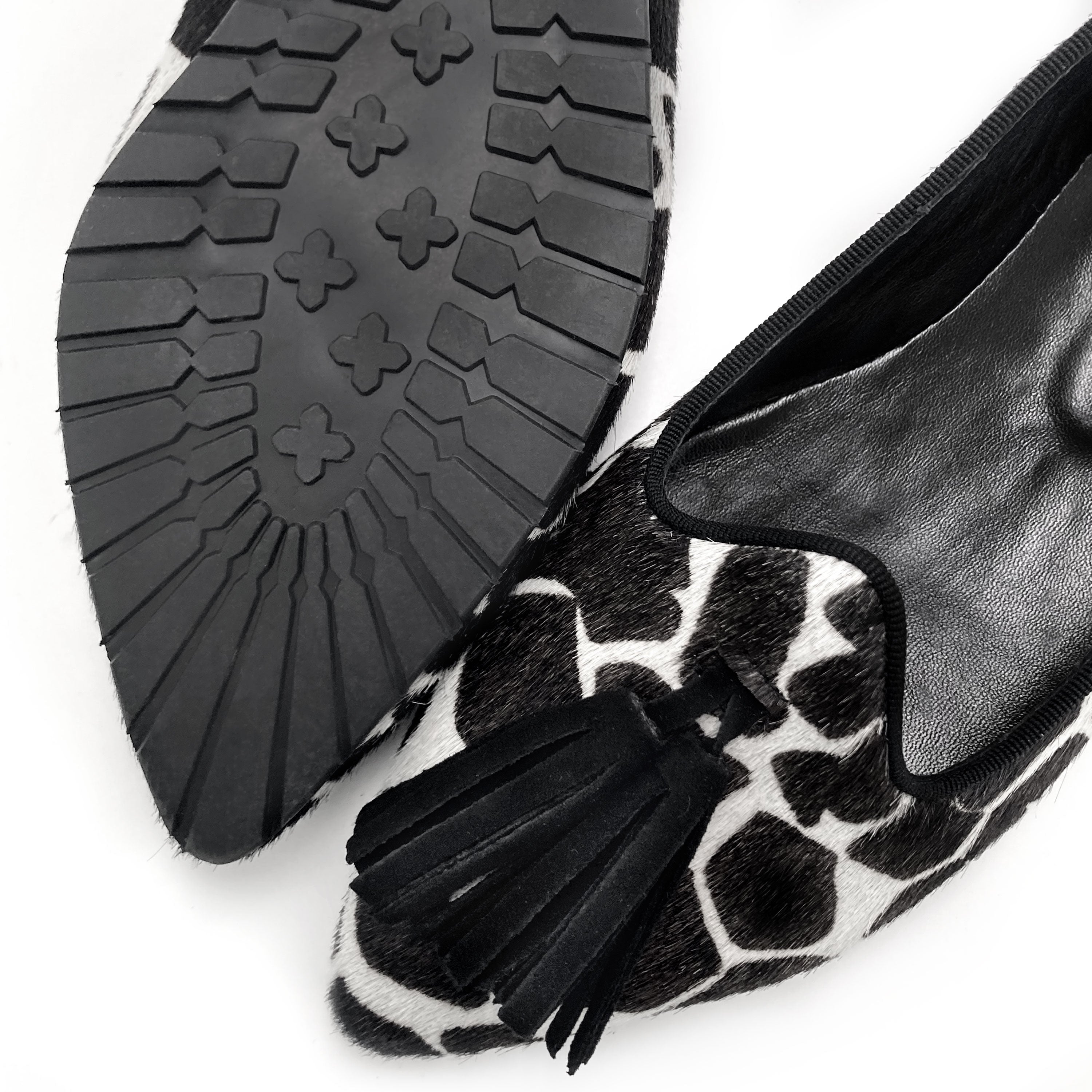 Mocassini donna animalier in cavallino maculato bianco e nero