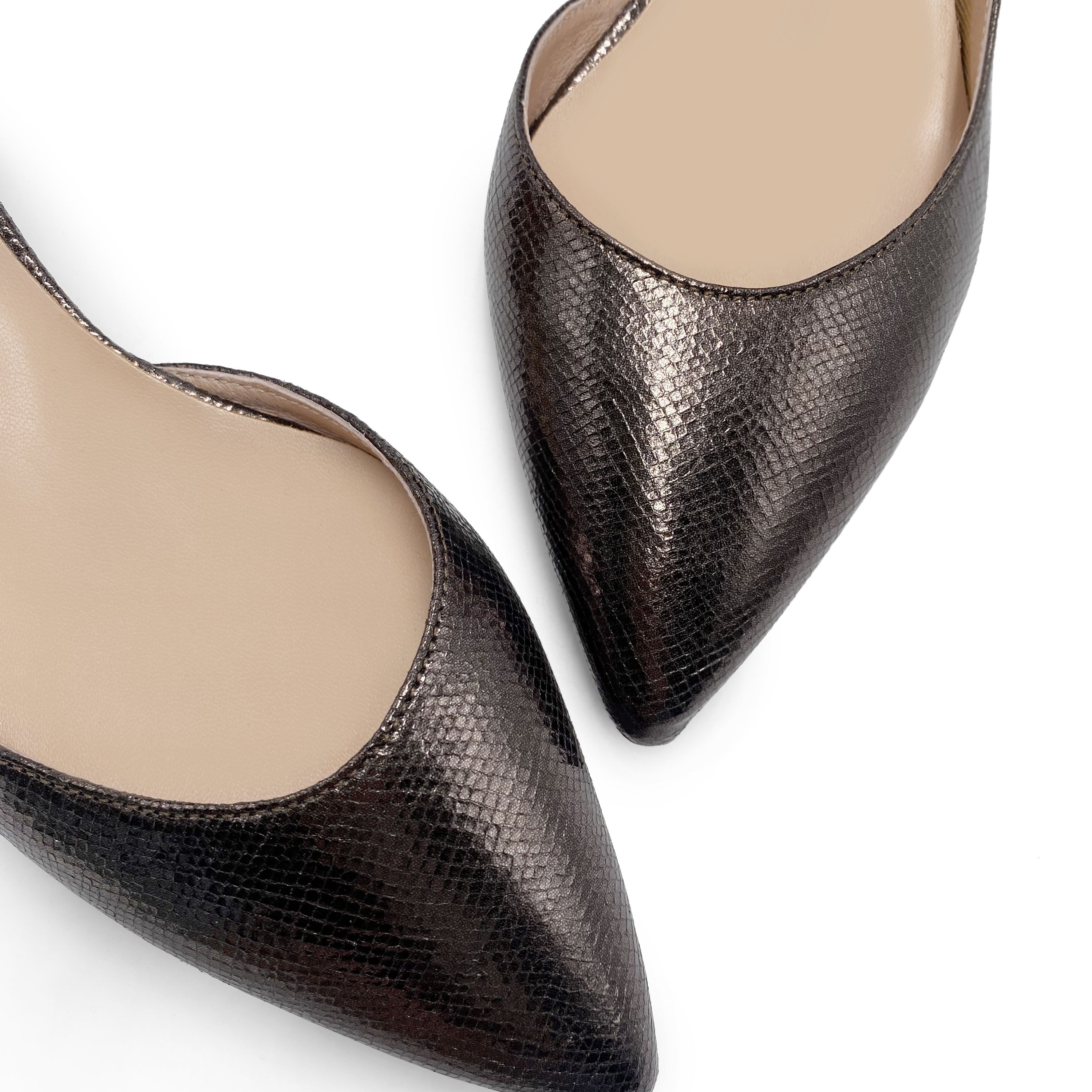 Ballerines à bout ouvert laminées en acier