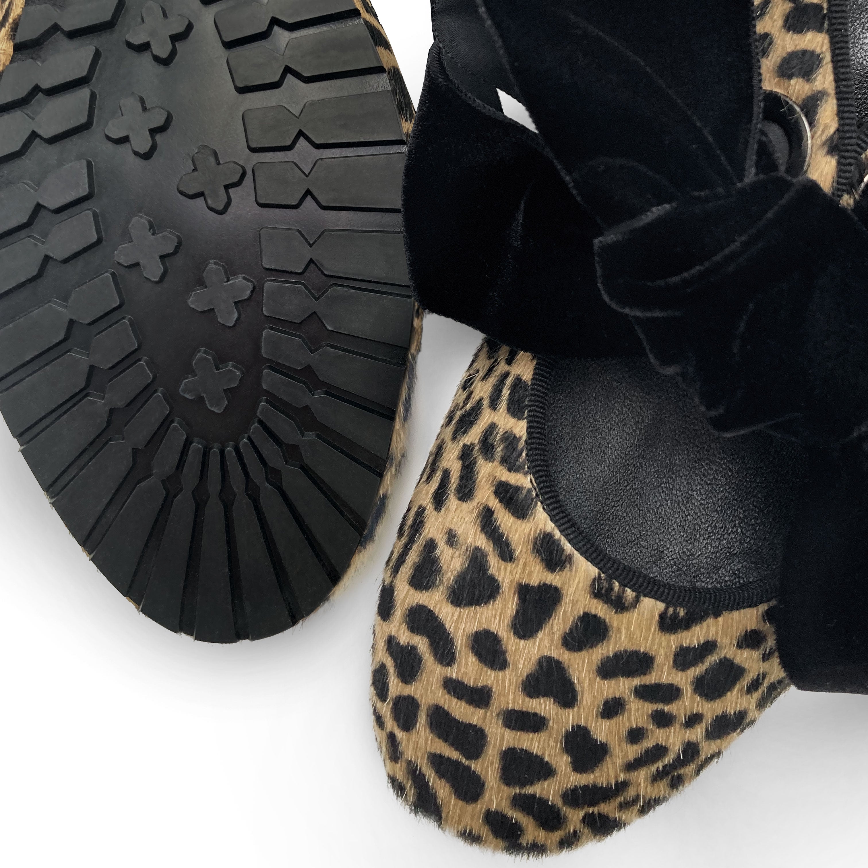 Chaussures femme animalier en poney tacheté