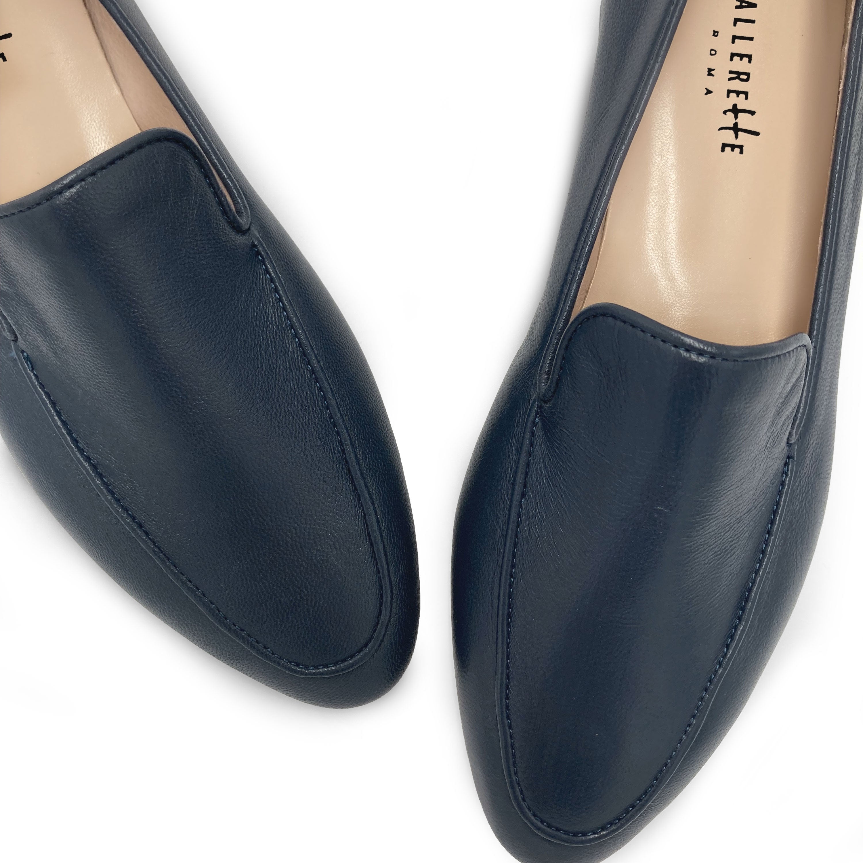 Mocasines en piel color azul oscuro
