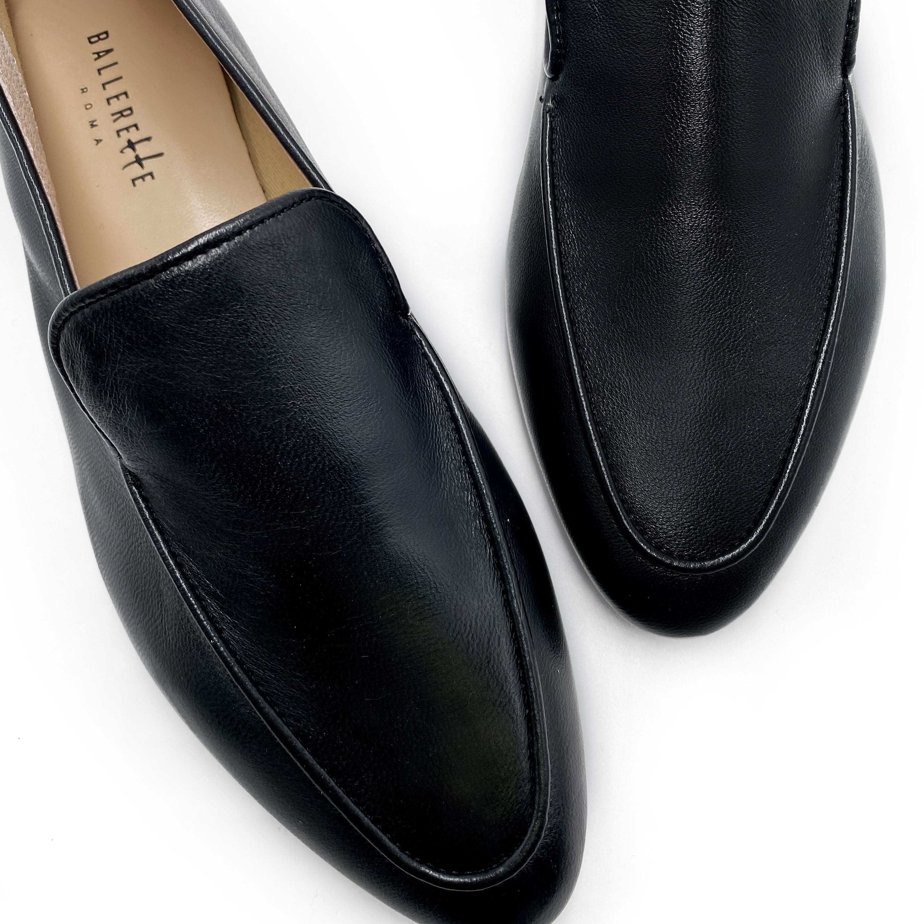 Mocassini da donna neri in pelle