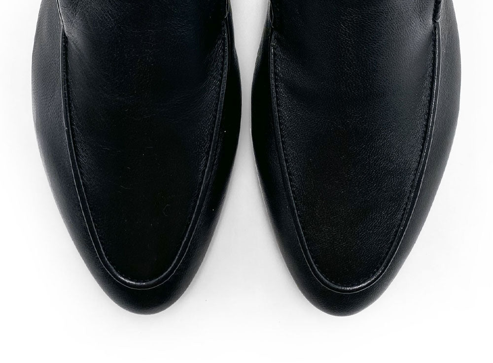 Women's black leather moccasins