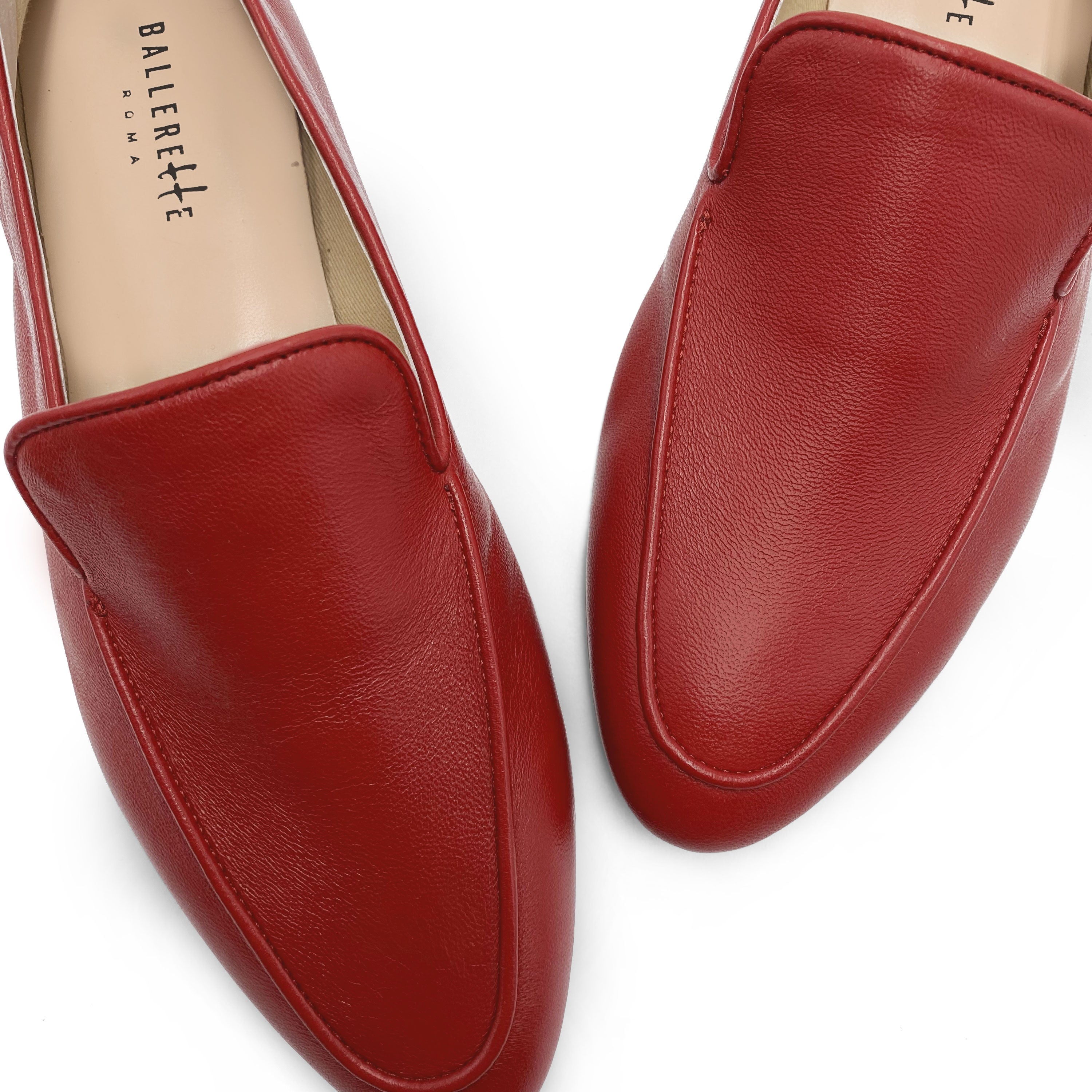 Mocasines de mujer en piel roja