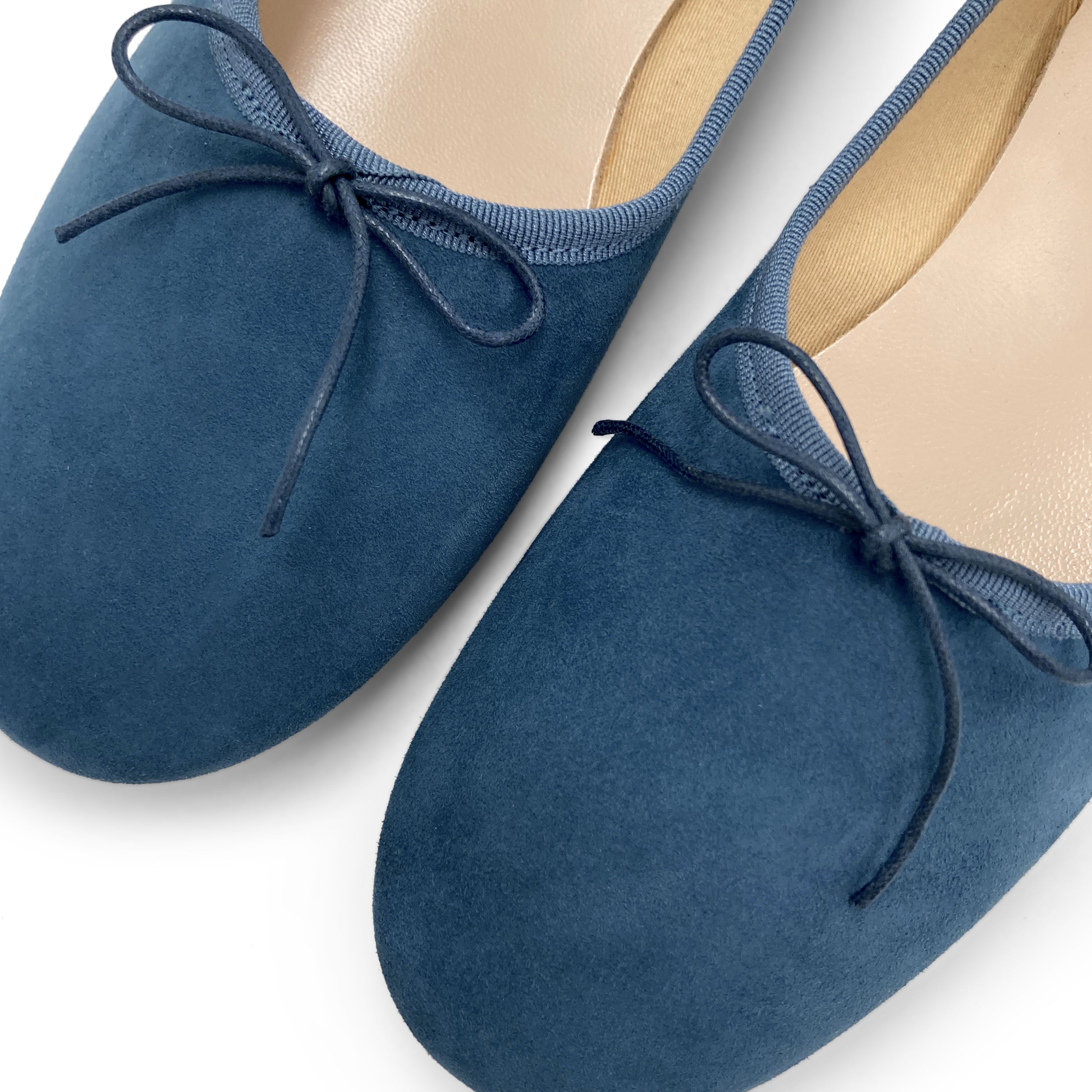 Ballerine "glove shoes" blu ceruleo accollate in camoscio