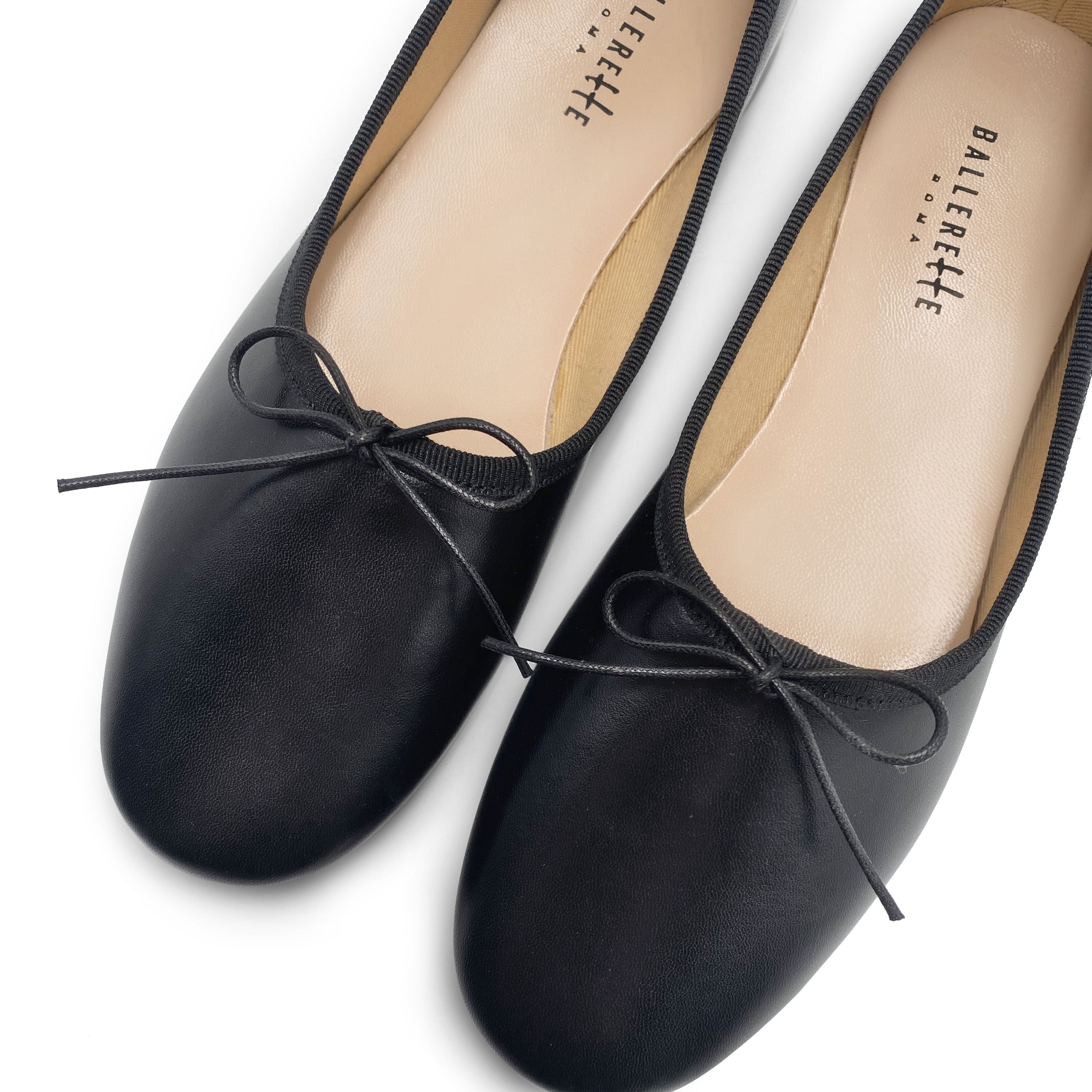 Schwarze Leder 'Glove' Ballerinas