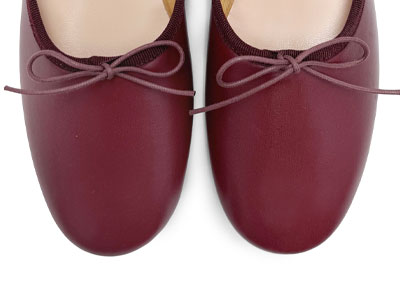 Ballerine "glove shoes" bordeaux accollate in pelle