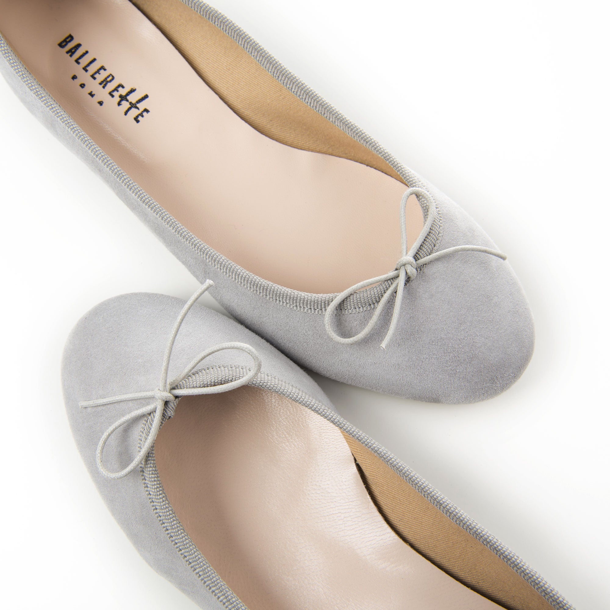 Light grey suede medium heel ballerinas