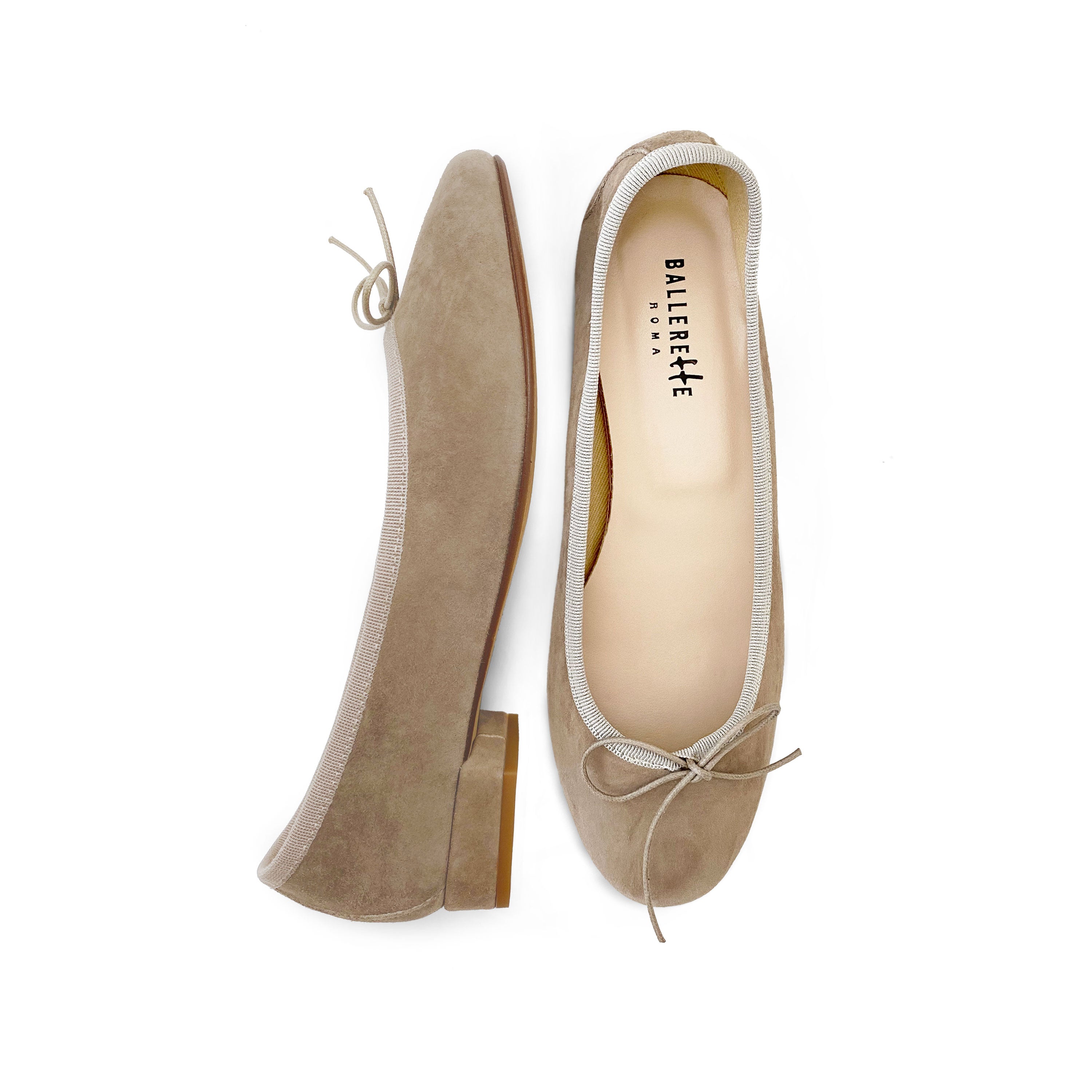 Ballerines en daim beige tourterelle à talon