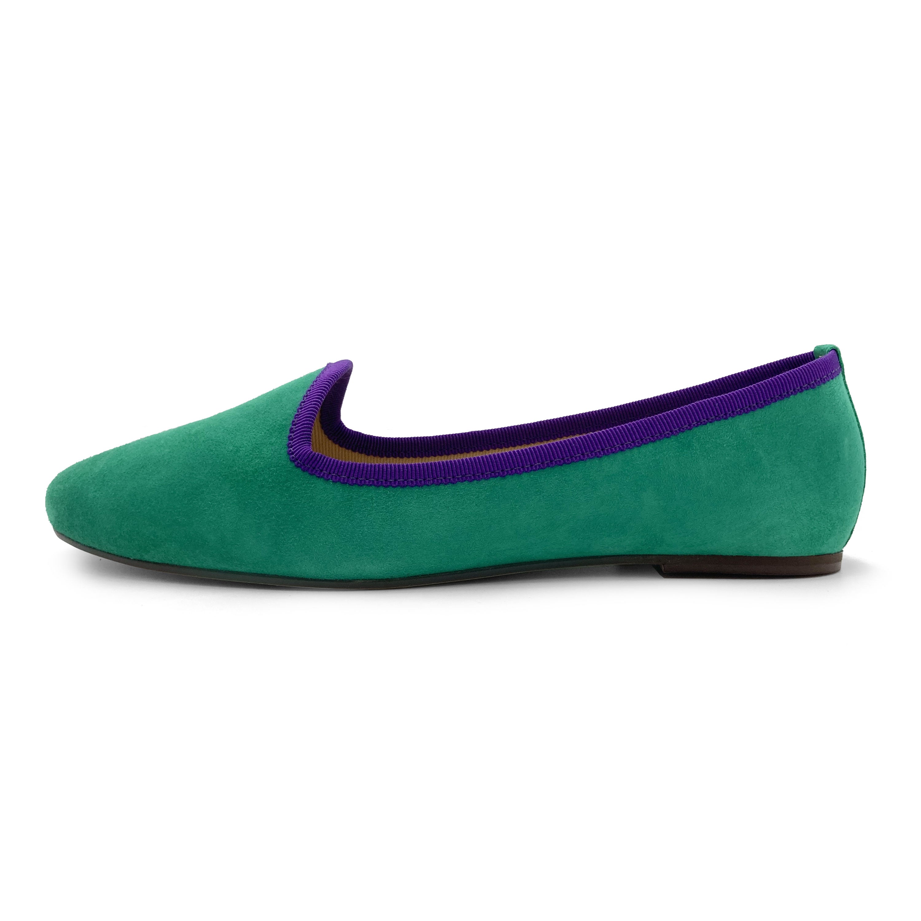 Women loafers in emerald green suede with purple details