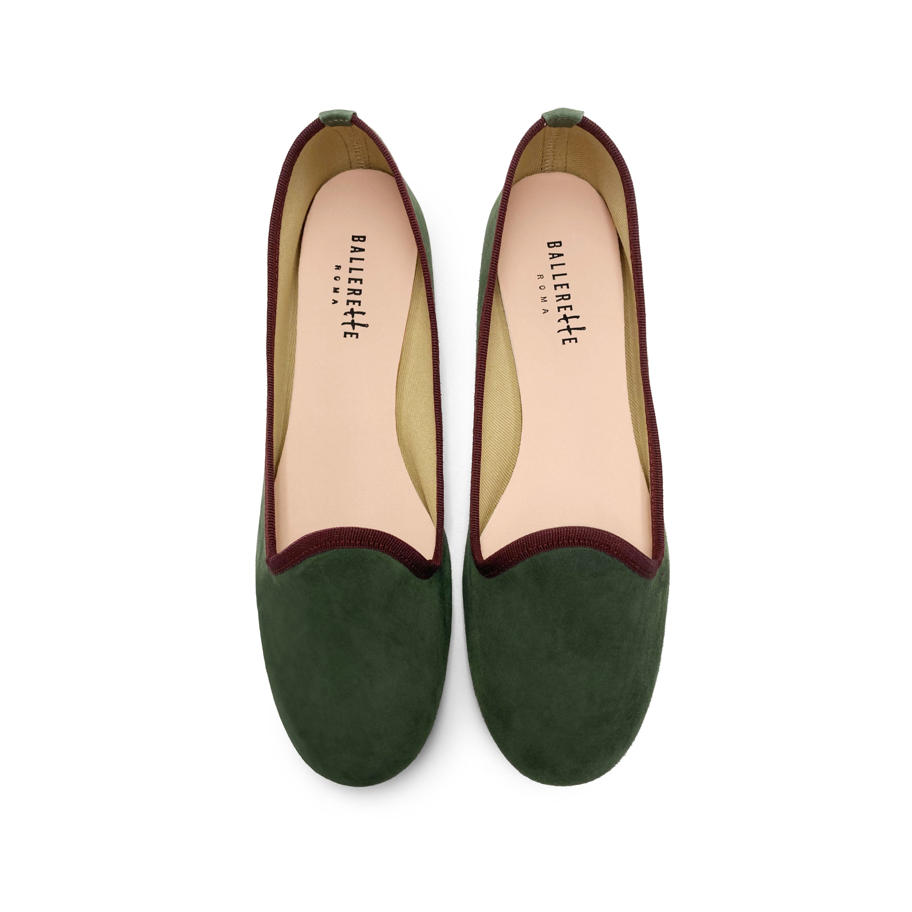Slippers donna in camoscio verde e dettagli bordeaux