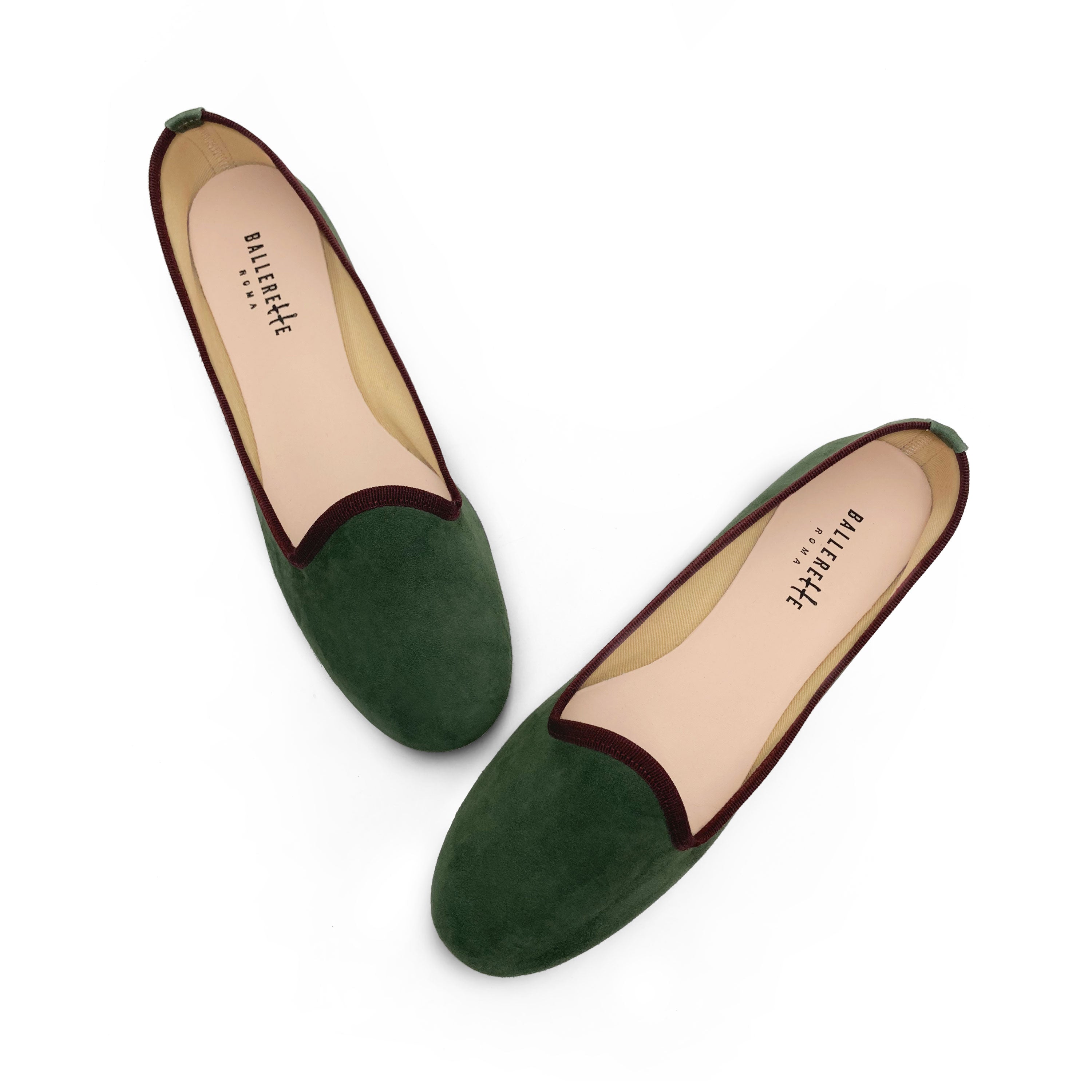 Slippers donna in camoscio verde e dettagli bordeaux