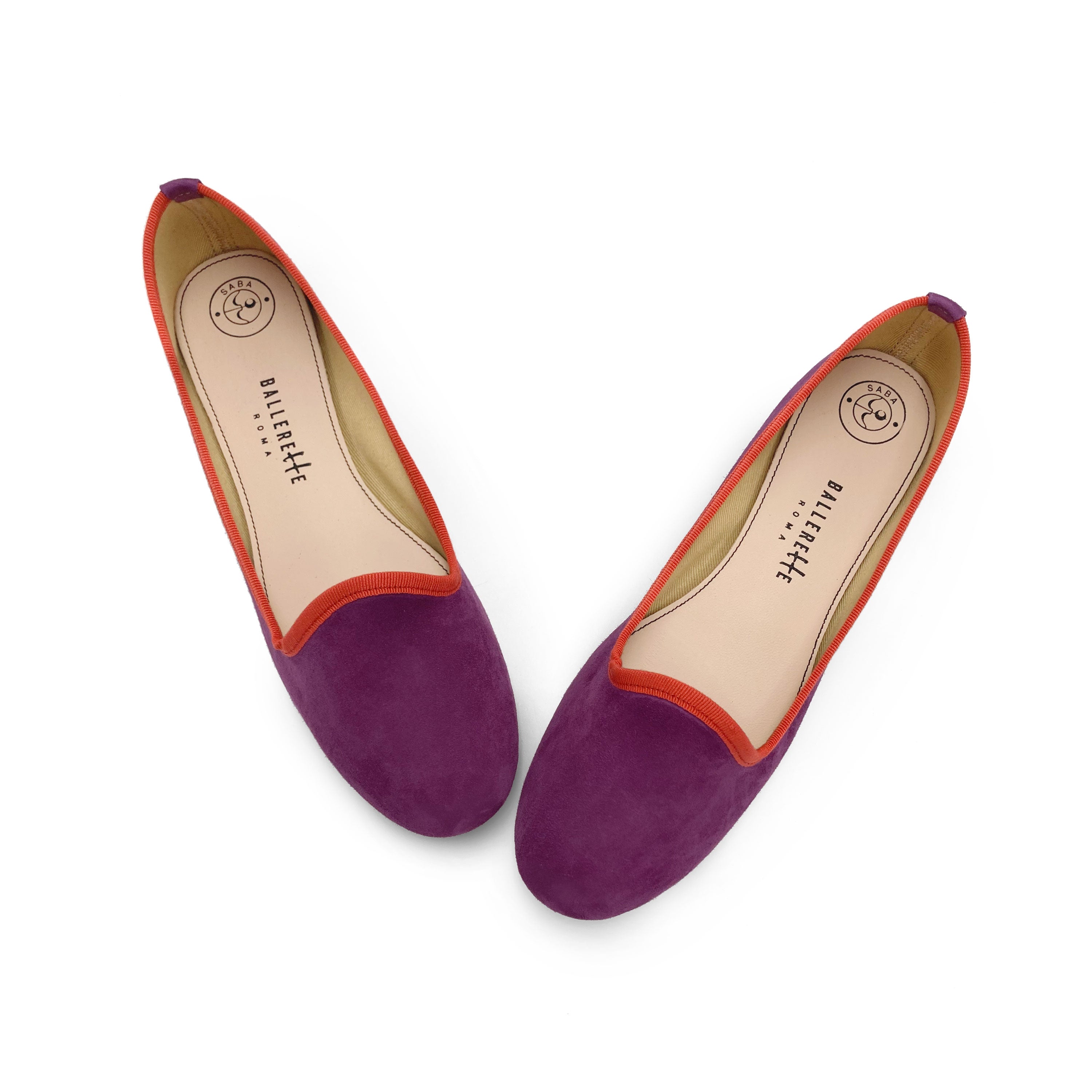 Slippers pour femme en daim fraise avec détails orange