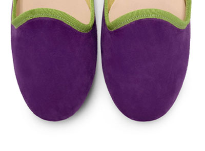 Slippers donna in camoscio viola e dettagli verdi